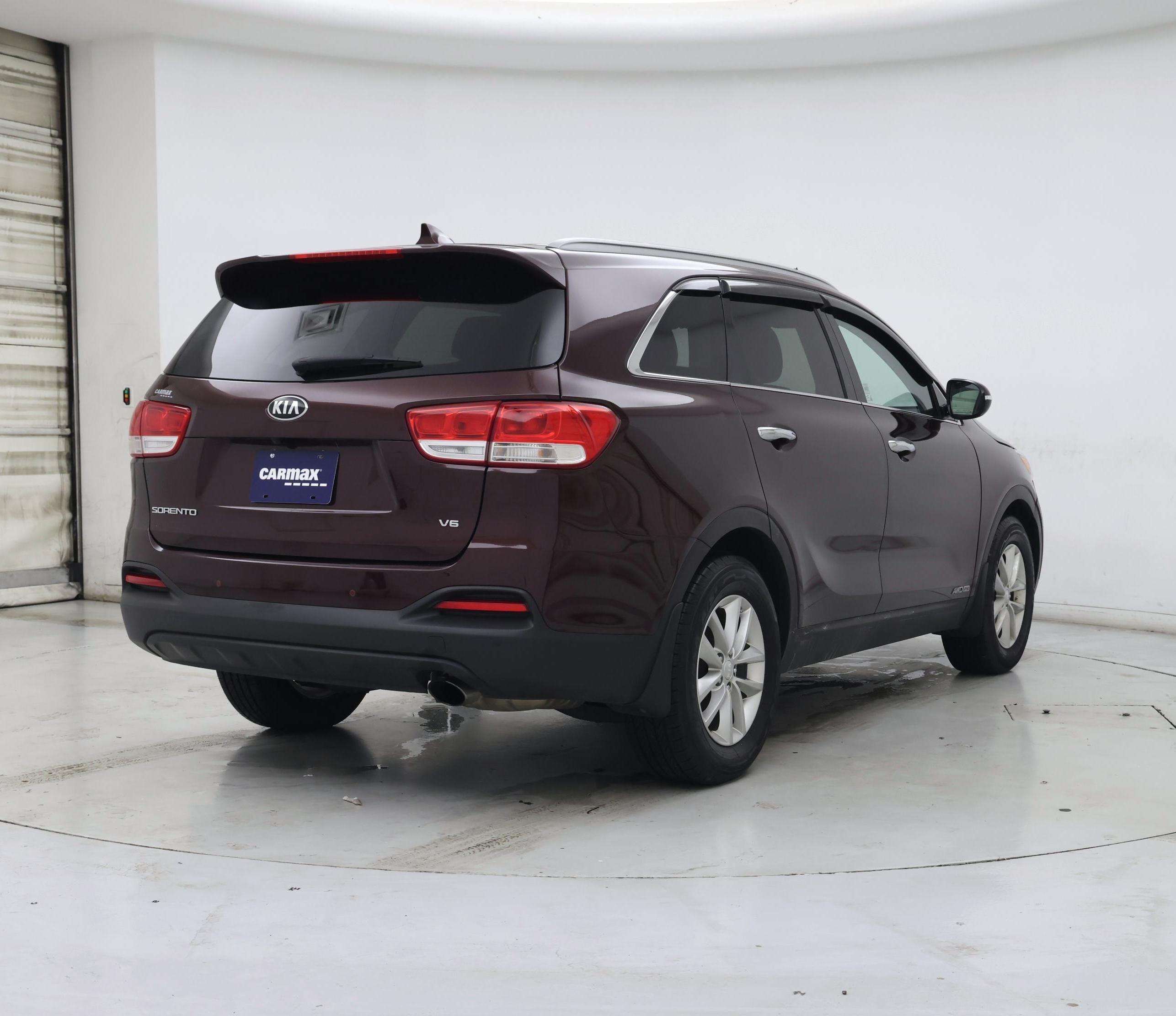 Thumbnail: 2016 Kia Sorento - 8