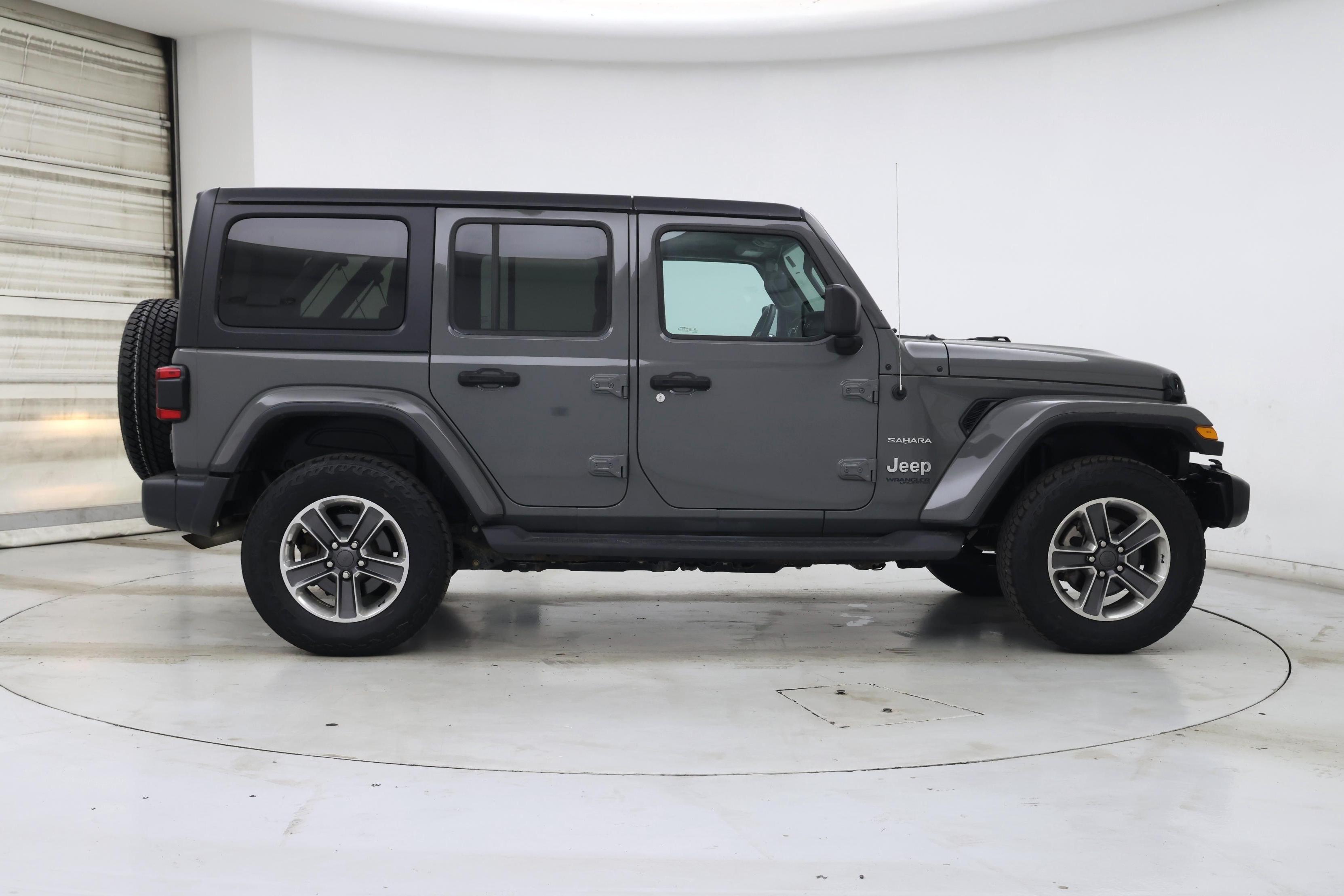 Thumbnail: 2020 Jeep Wrangler - 7