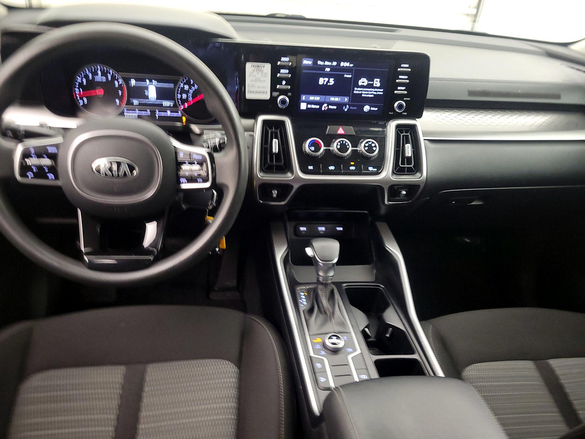 Thumbnail: 2021 Kia Sorento - 9