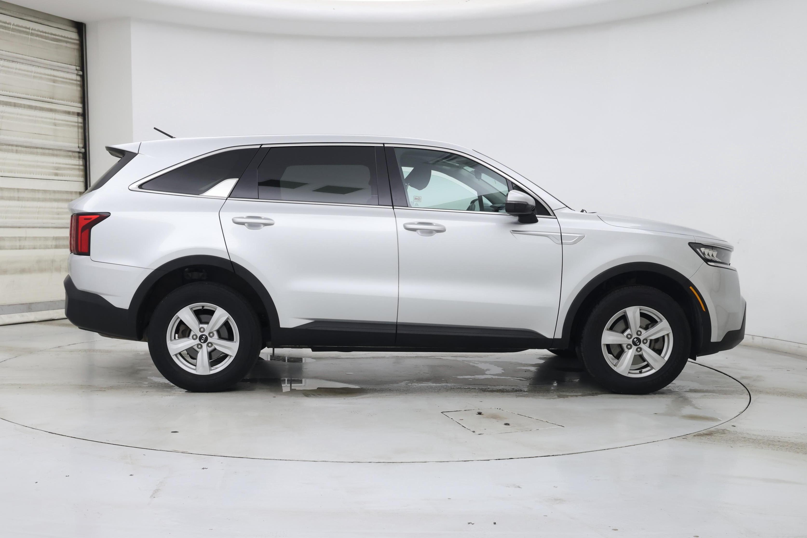 Thumbnail: 2021 Kia Sorento - 7