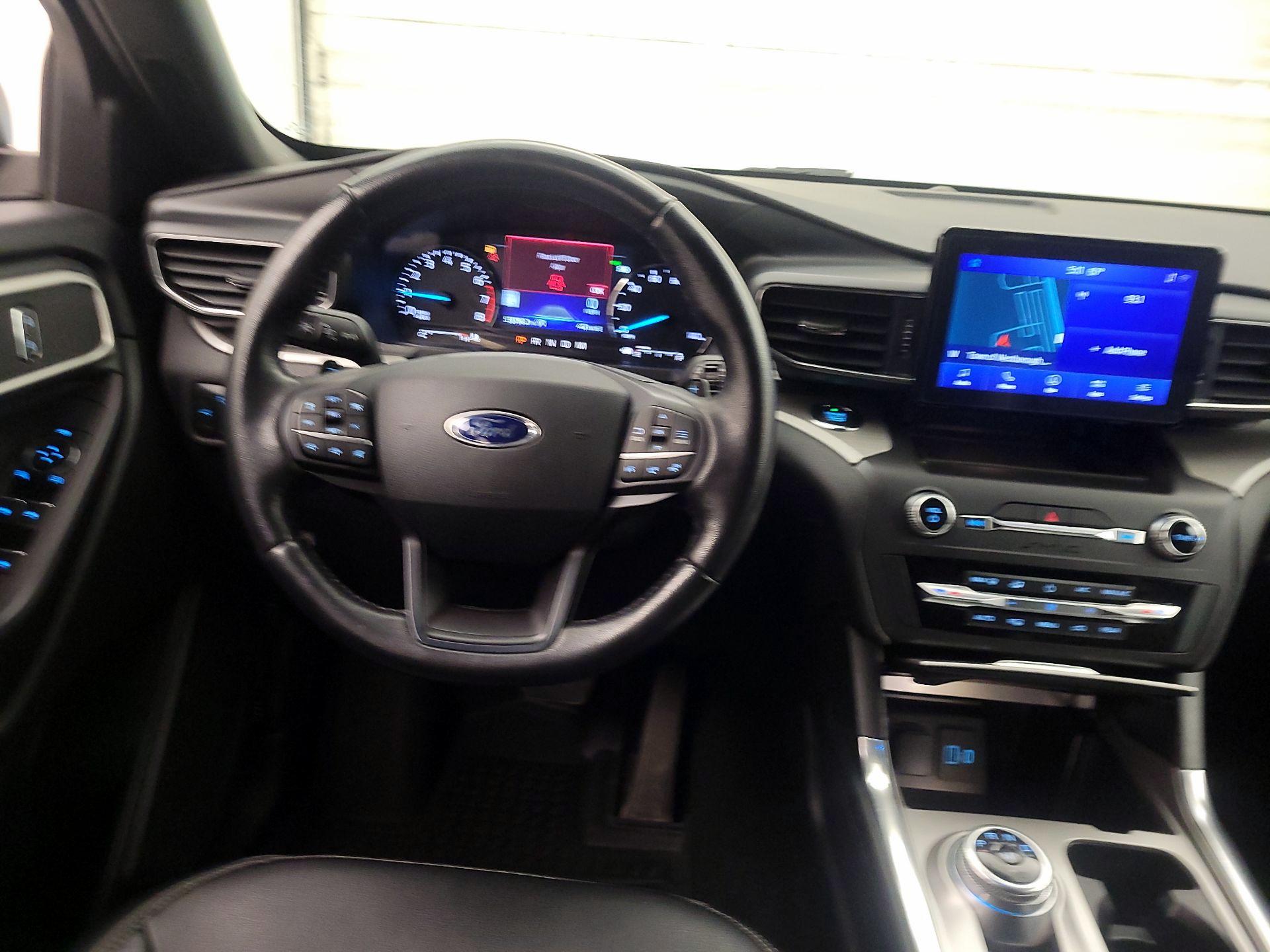 Thumbnail: 2020 Ford Explorer - 10