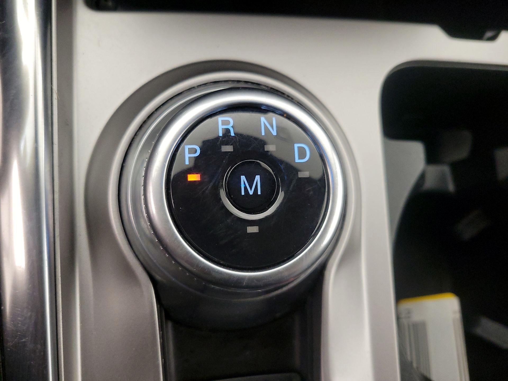 Thumbnail: 2020 Ford Explorer - 17