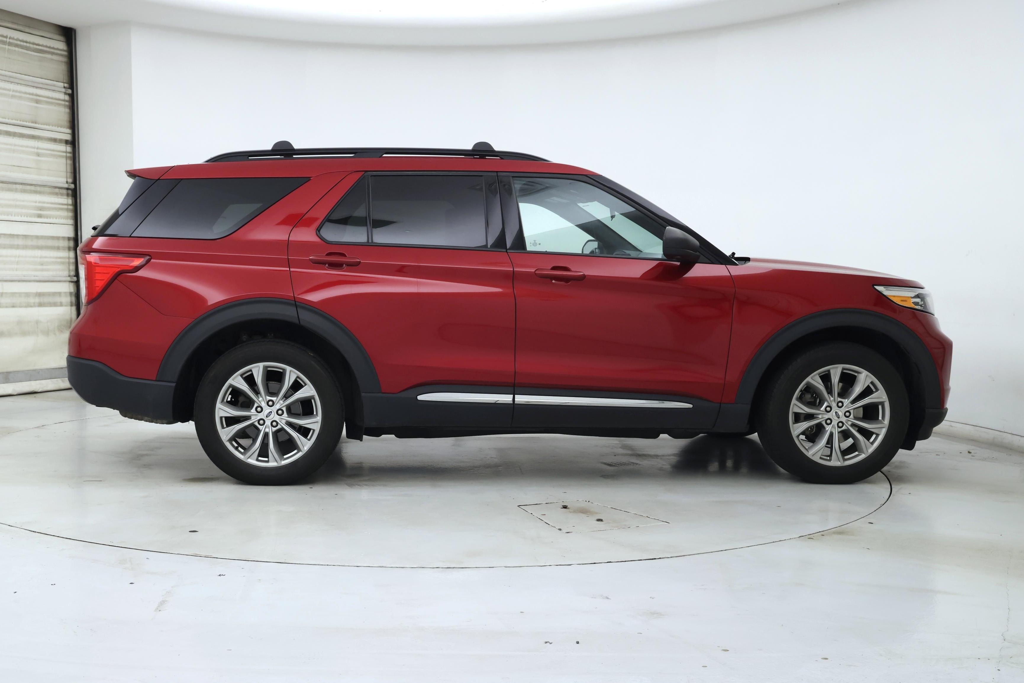 Thumbnail: 2020 Ford Explorer - 7
