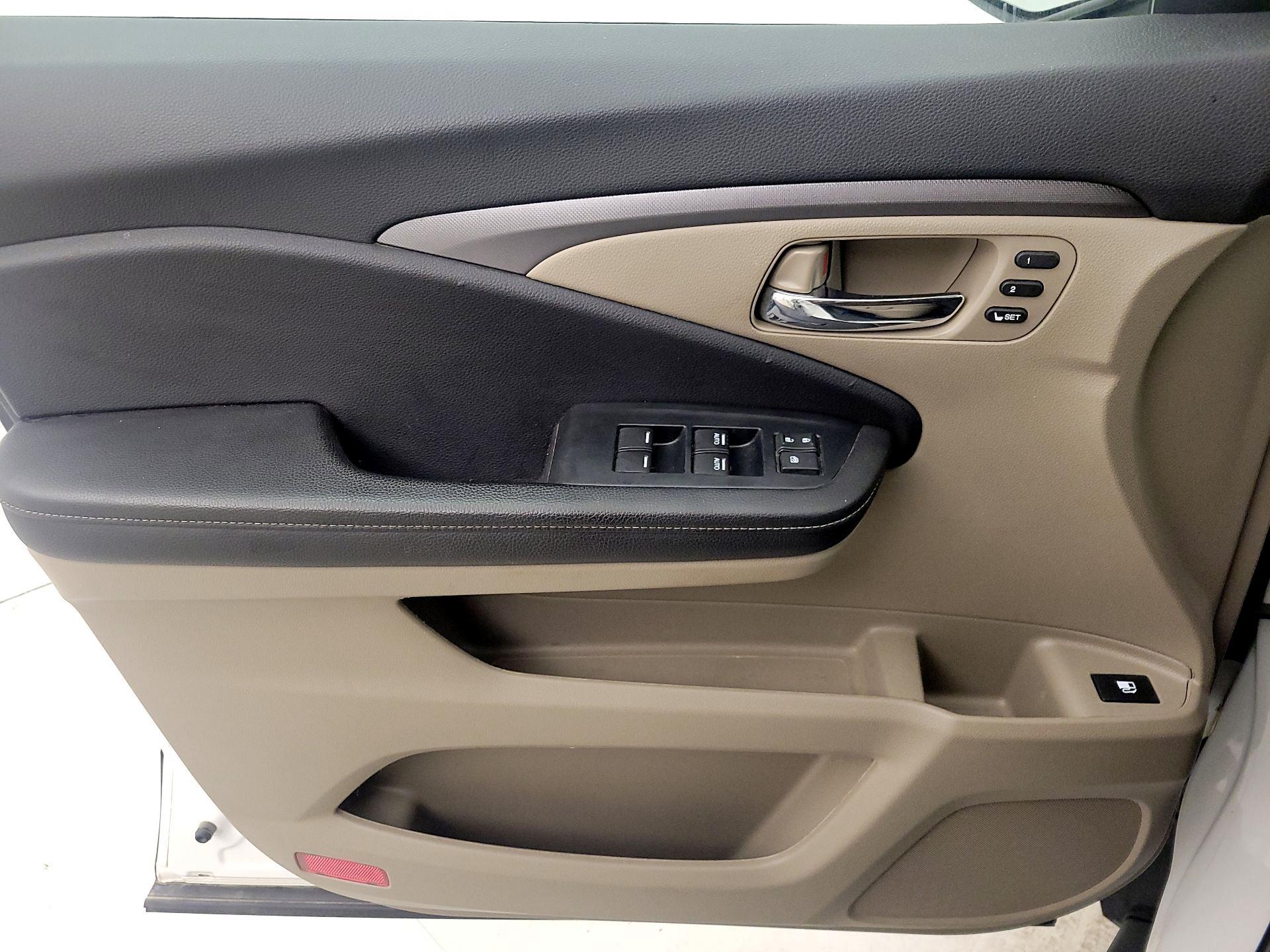 Thumbnail: 2023 Honda Ridgeline - 12