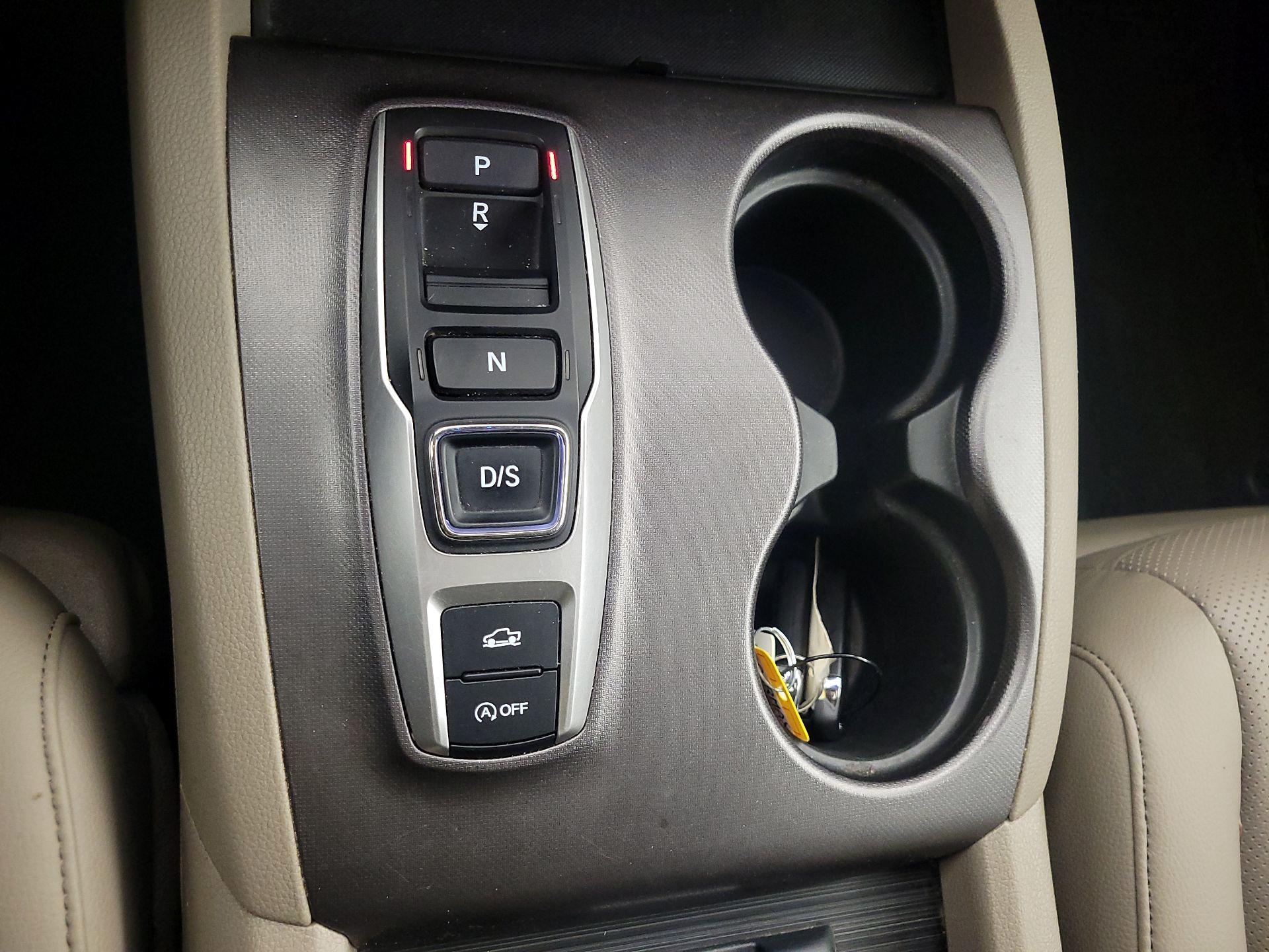 Thumbnail: 2023 Honda Ridgeline - 17