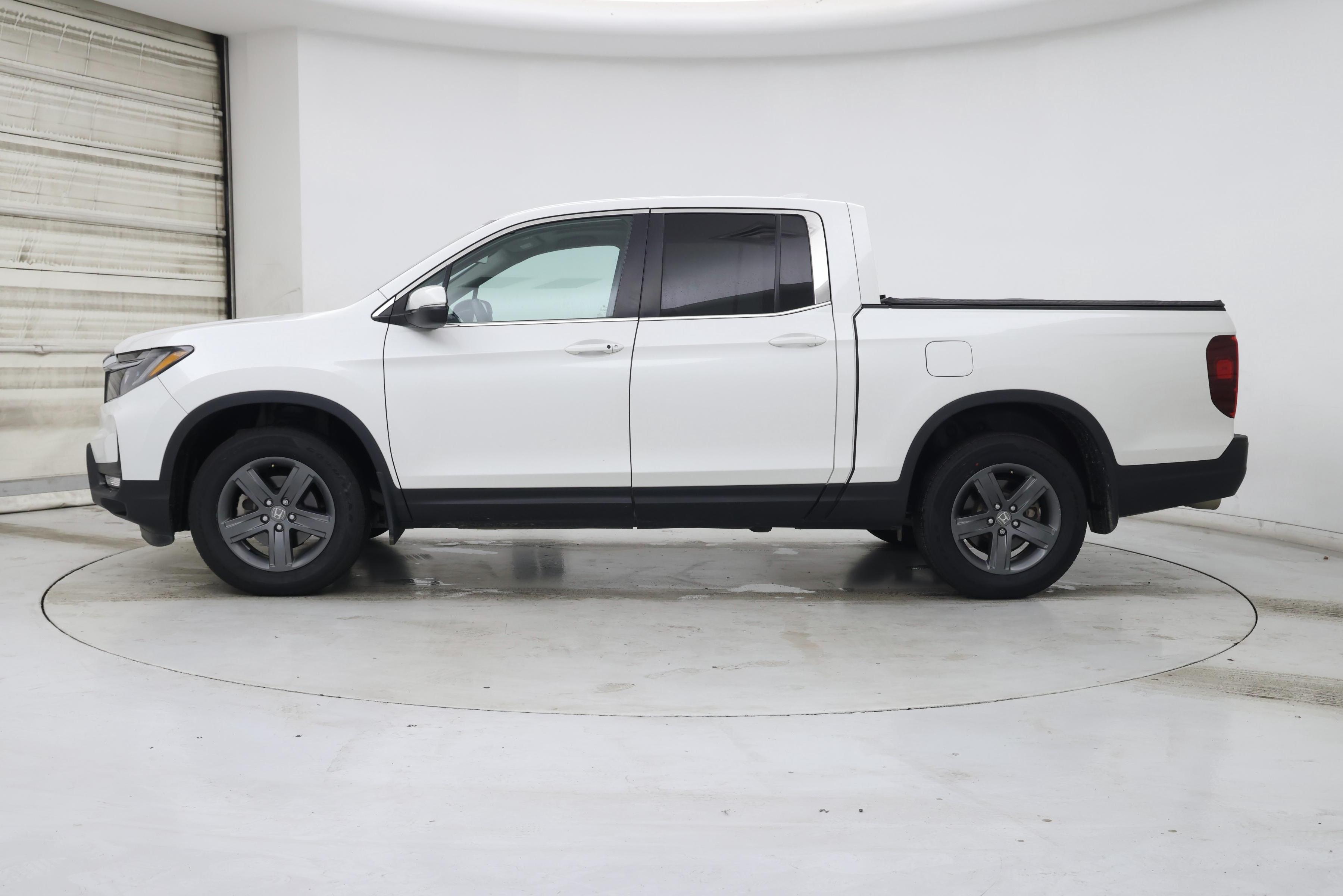 Thumbnail: 2023 Honda Ridgeline - 3