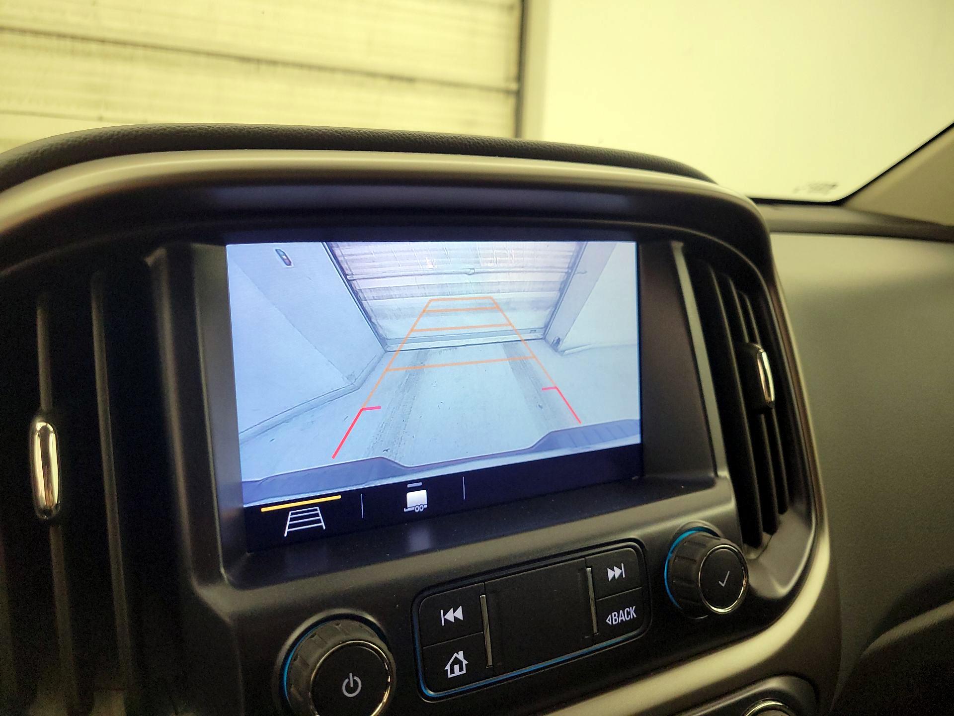 Thumbnail: 2019 Chevrolet Colorado - 14