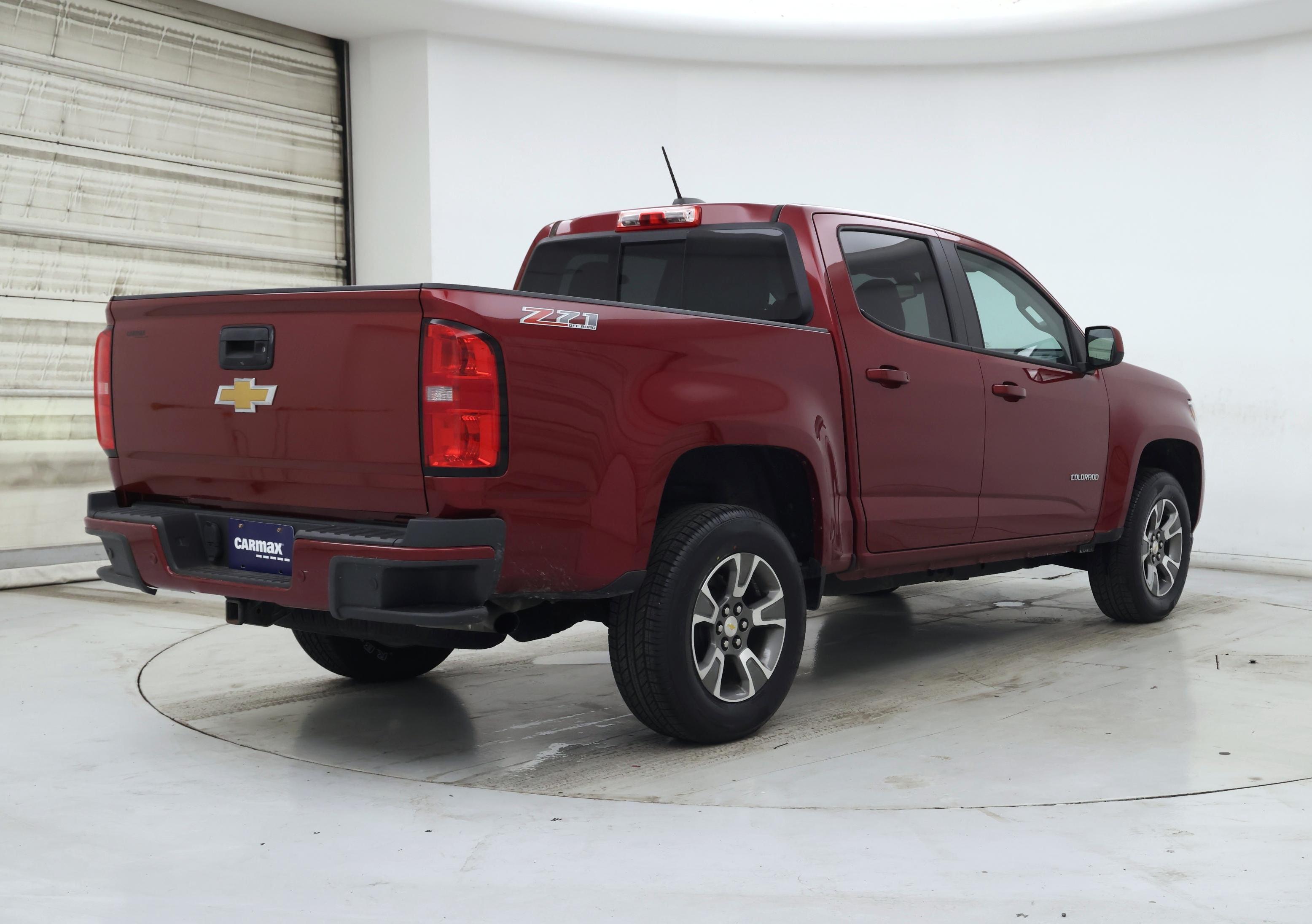 Thumbnail: 2019 Chevrolet Colorado - 8