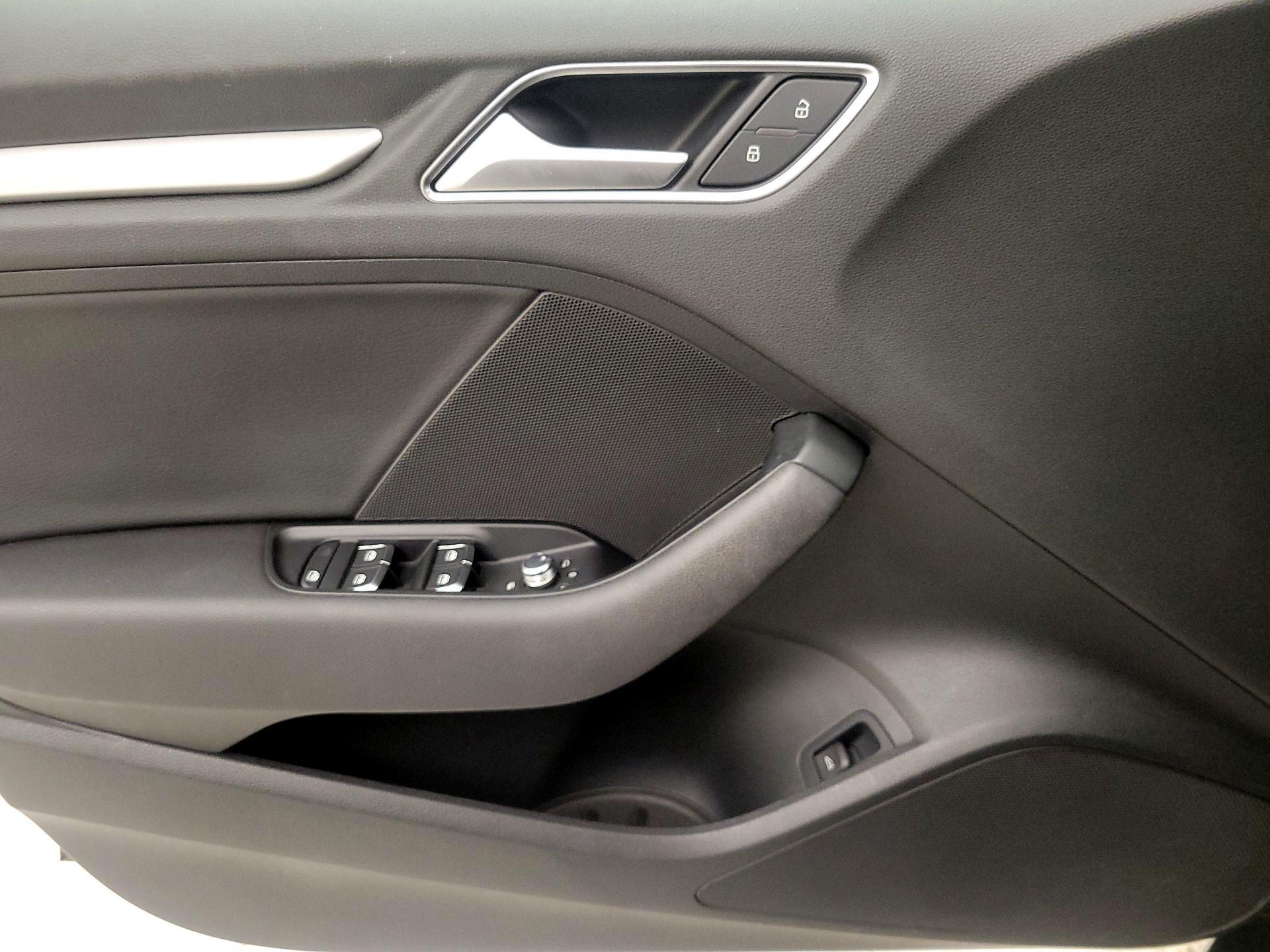 Thumbnail: 2017 Audi A3 - 12