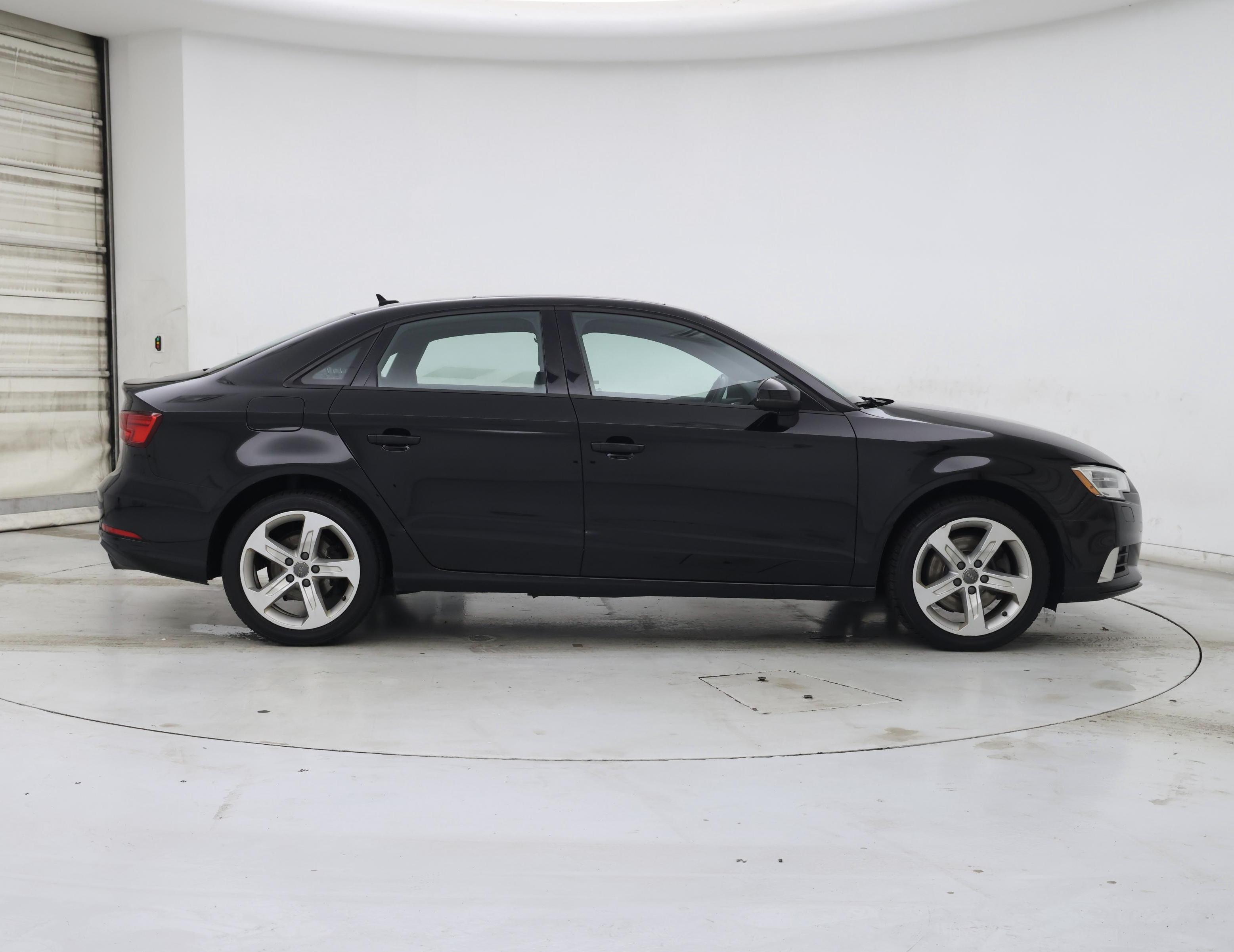 Thumbnail: 2017 Audi A3 - 7