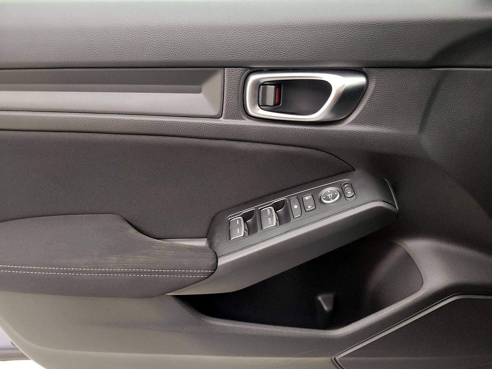 Thumbnail: 2024 Honda Civic - 12