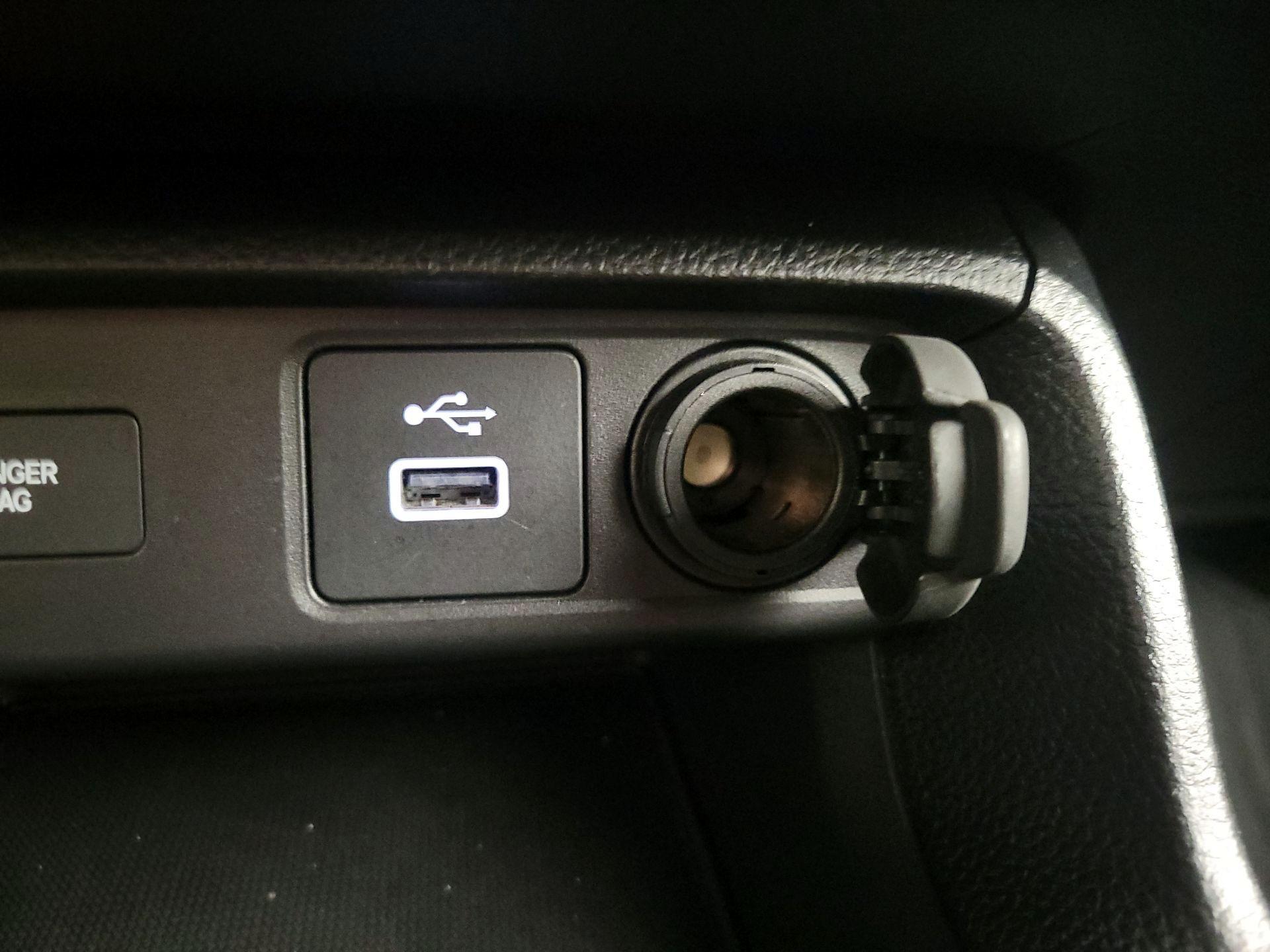 Thumbnail: 2024 Honda Civic - 18