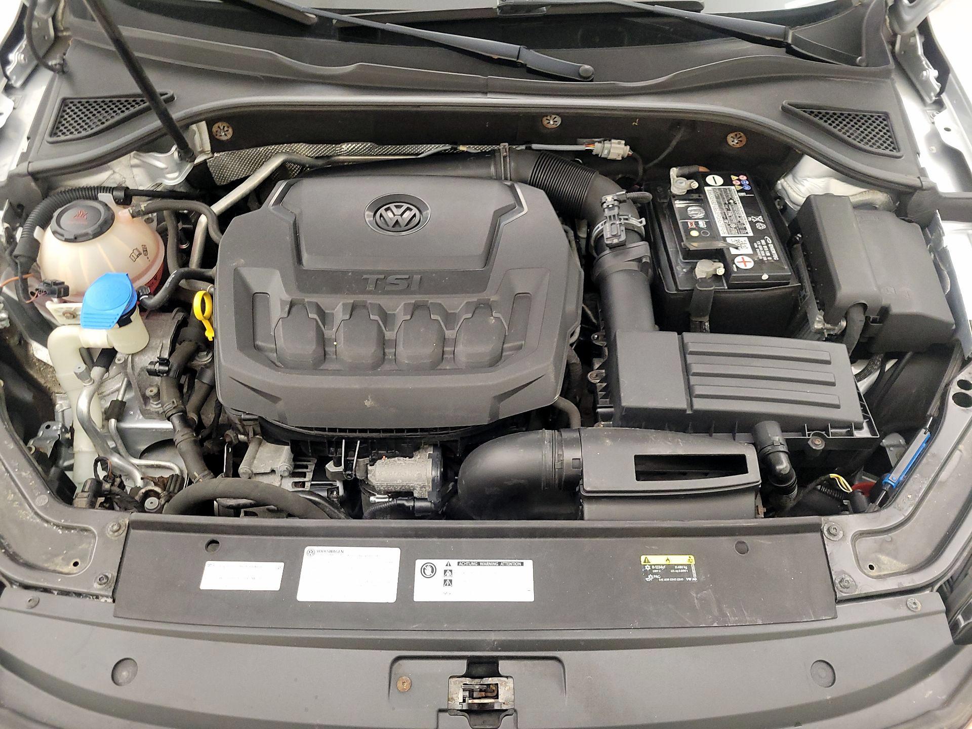 Thumbnail: 2018 Volkswagen Passat - 20