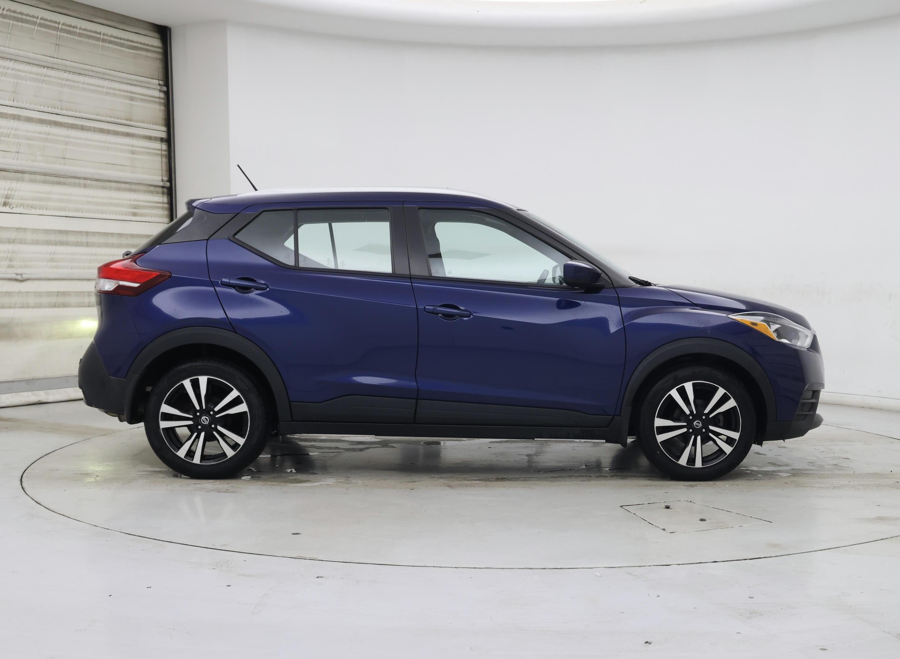 Thumbnail: 2020 Nissan Kicks - 7