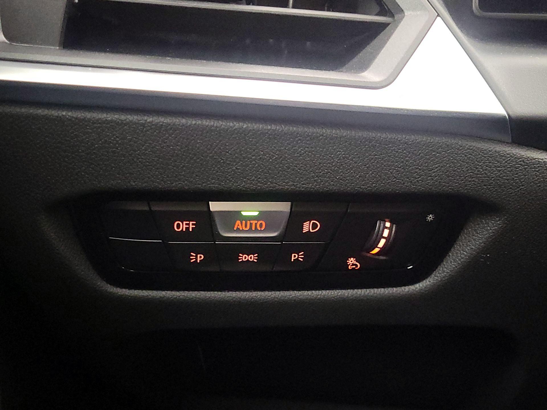 Thumbnail: 2024 BMW 2 Series - 13