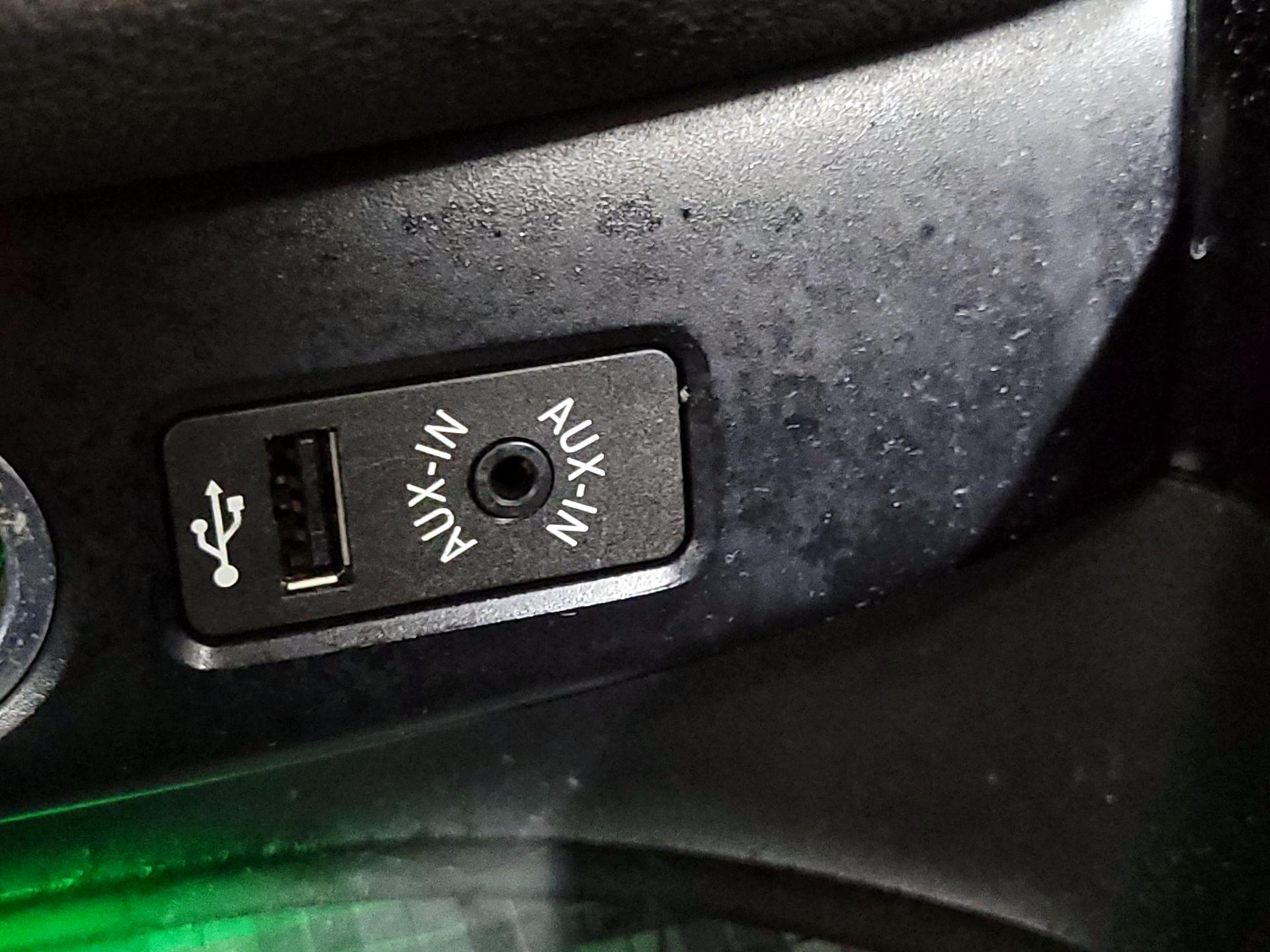 Thumbnail: 2017 MINI Cooper Clubman - 18