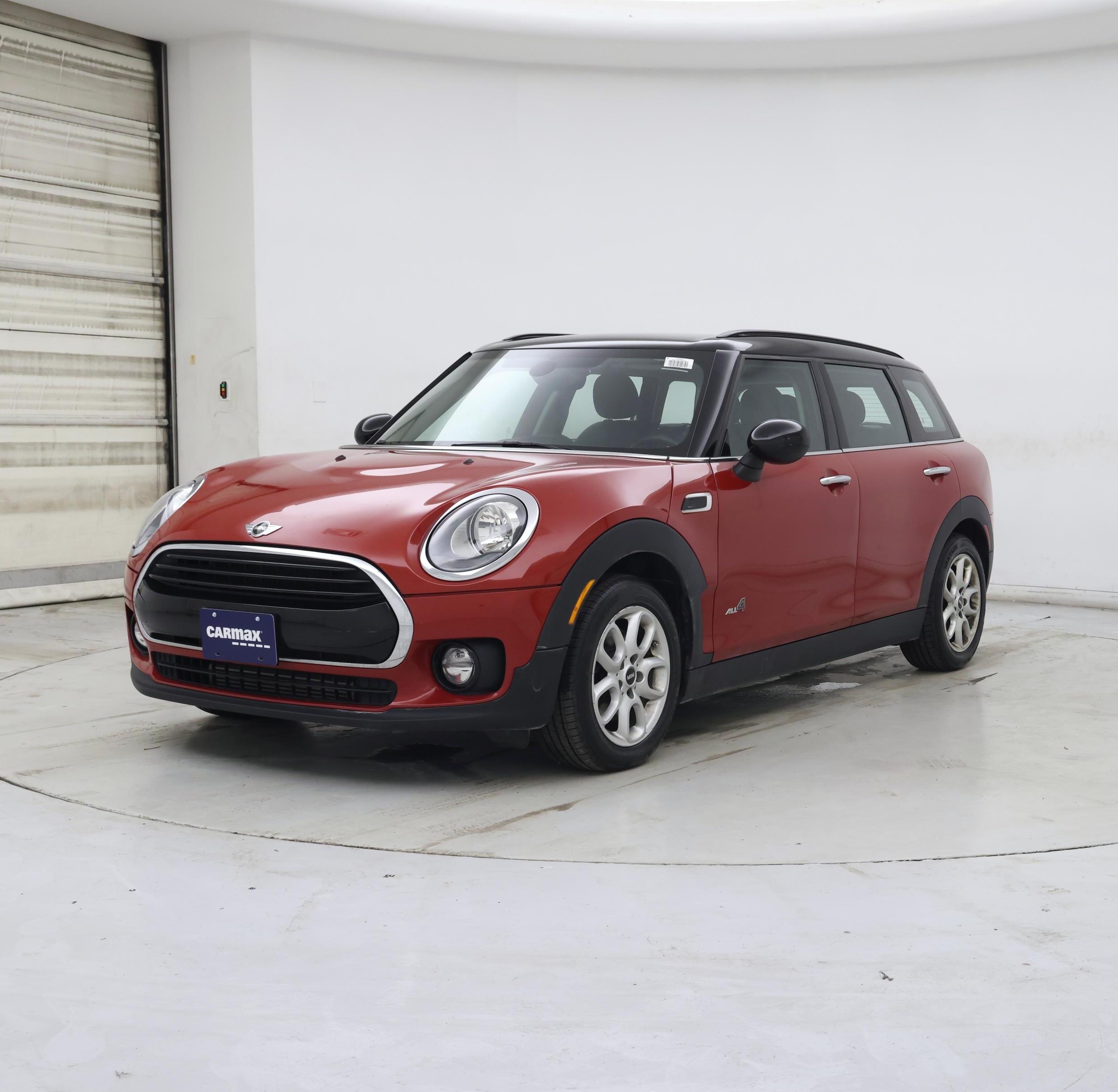 Thumbnail: 2017 MINI Cooper Clubman - 4