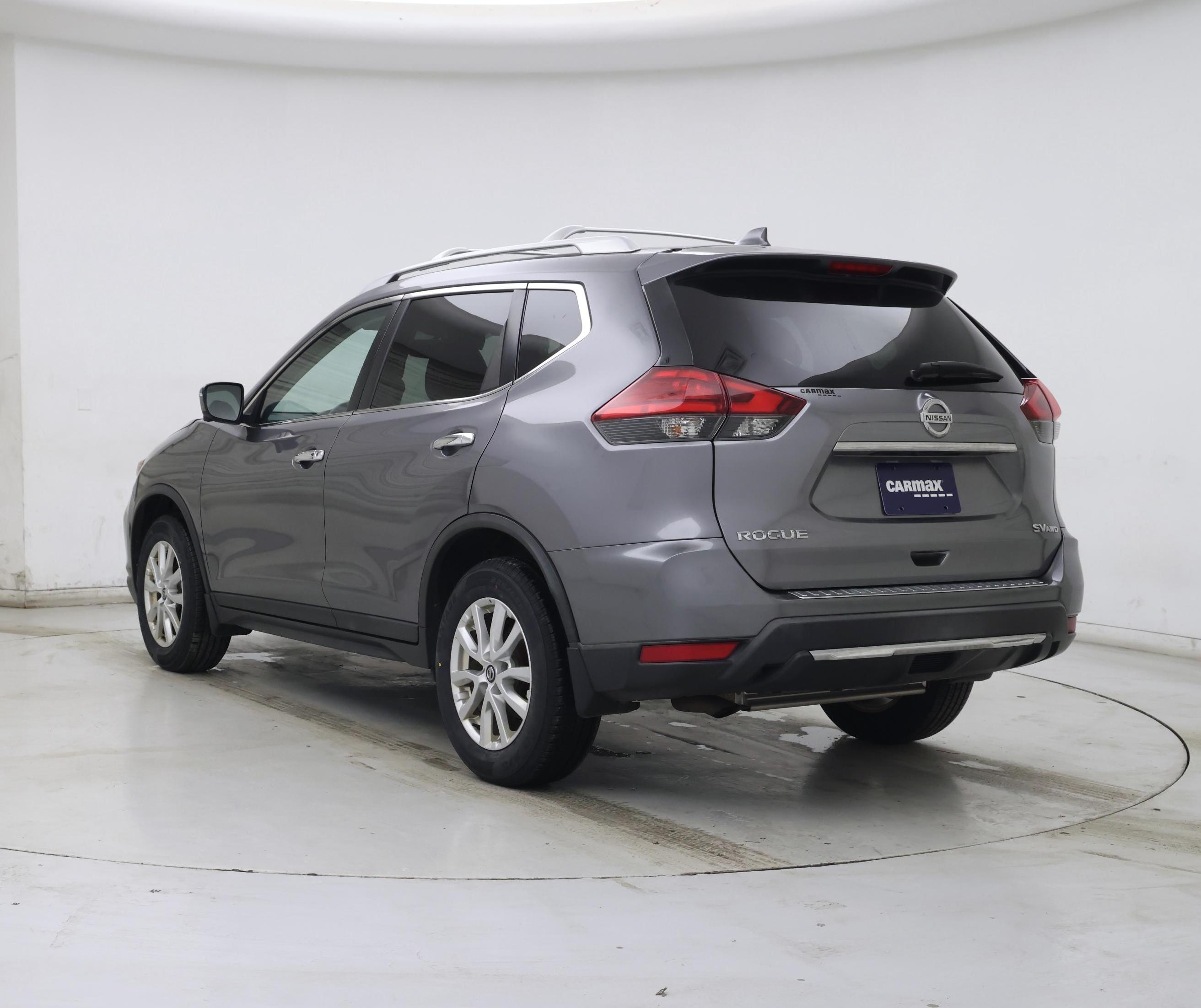 Thumbnail: 2017 Nissan Rogue - 2