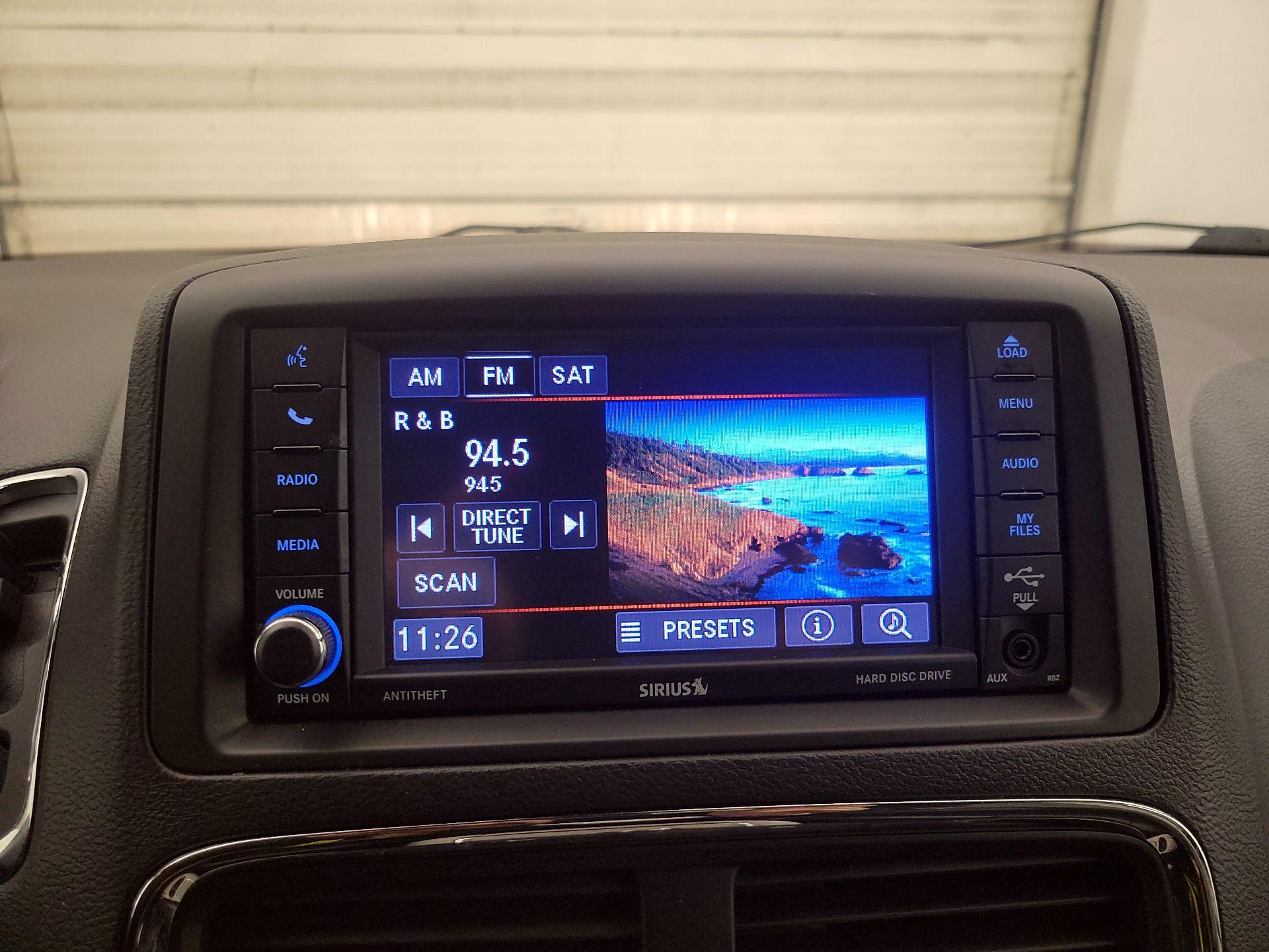 Thumbnail: 2019 Dodge Grand Caravan - 15