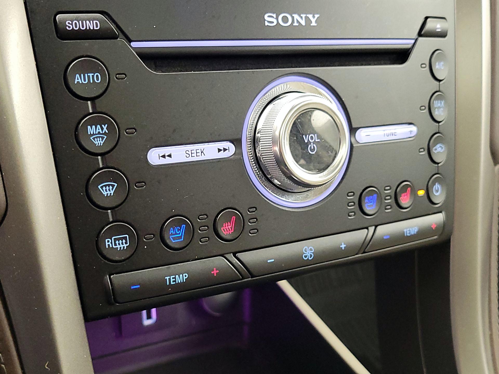 Thumbnail: 2017 Ford Fusion - 16