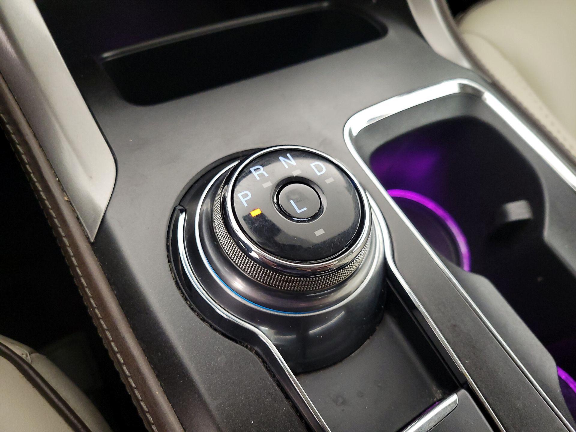 Thumbnail: 2017 Ford Fusion - 17