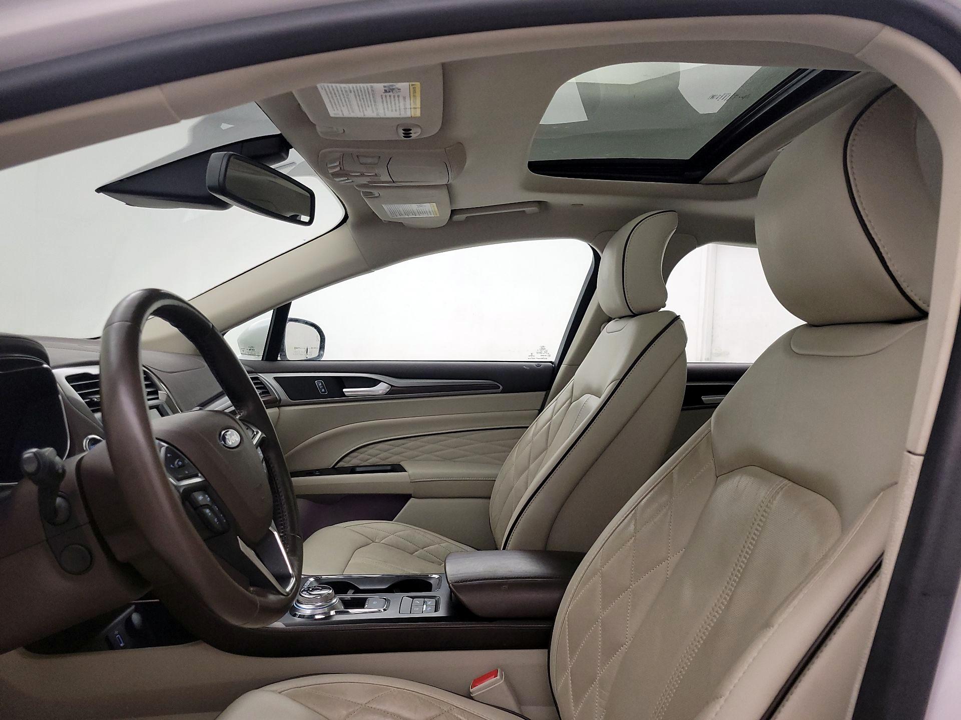 Thumbnail: 2017 Ford Fusion - 19