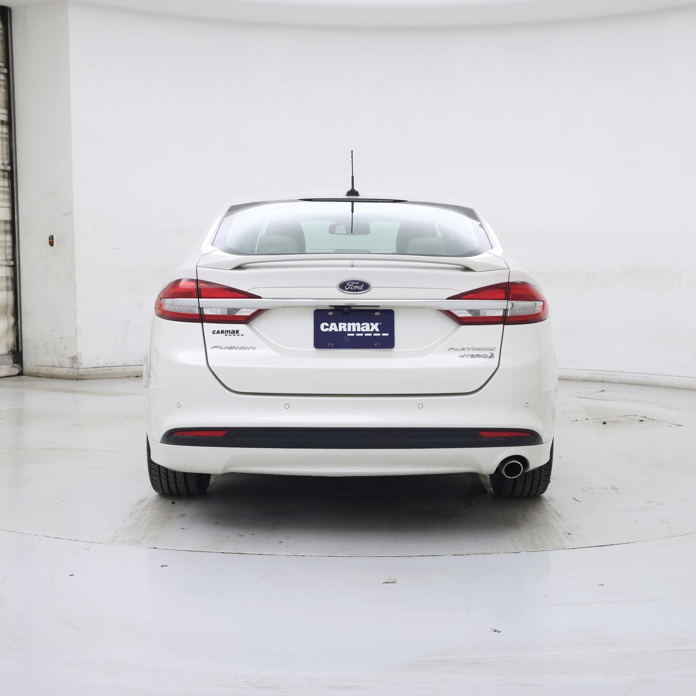 Thumbnail: 2017 Ford Fusion - 6