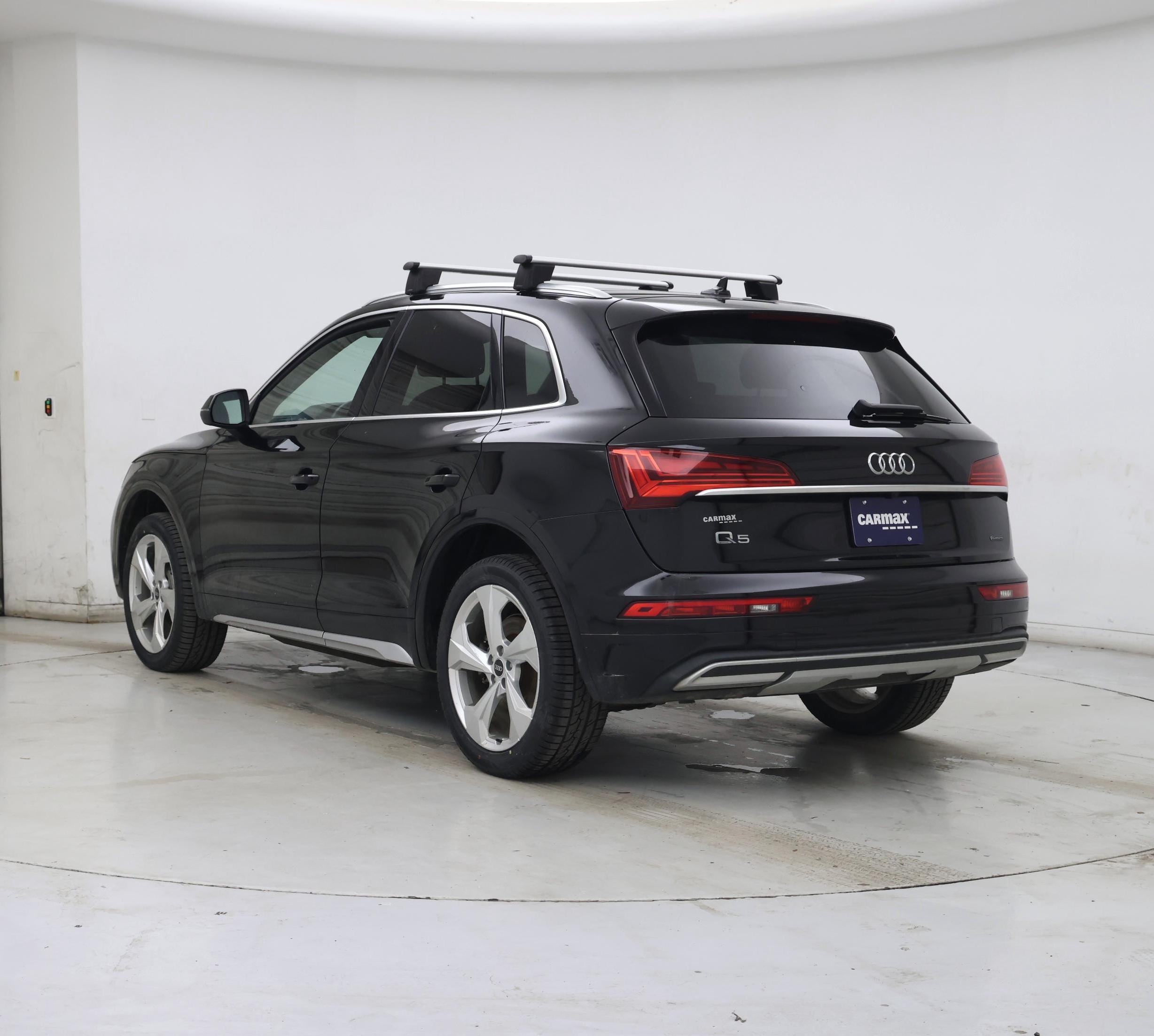 Thumbnail: 2021 Audi Q5 - 2