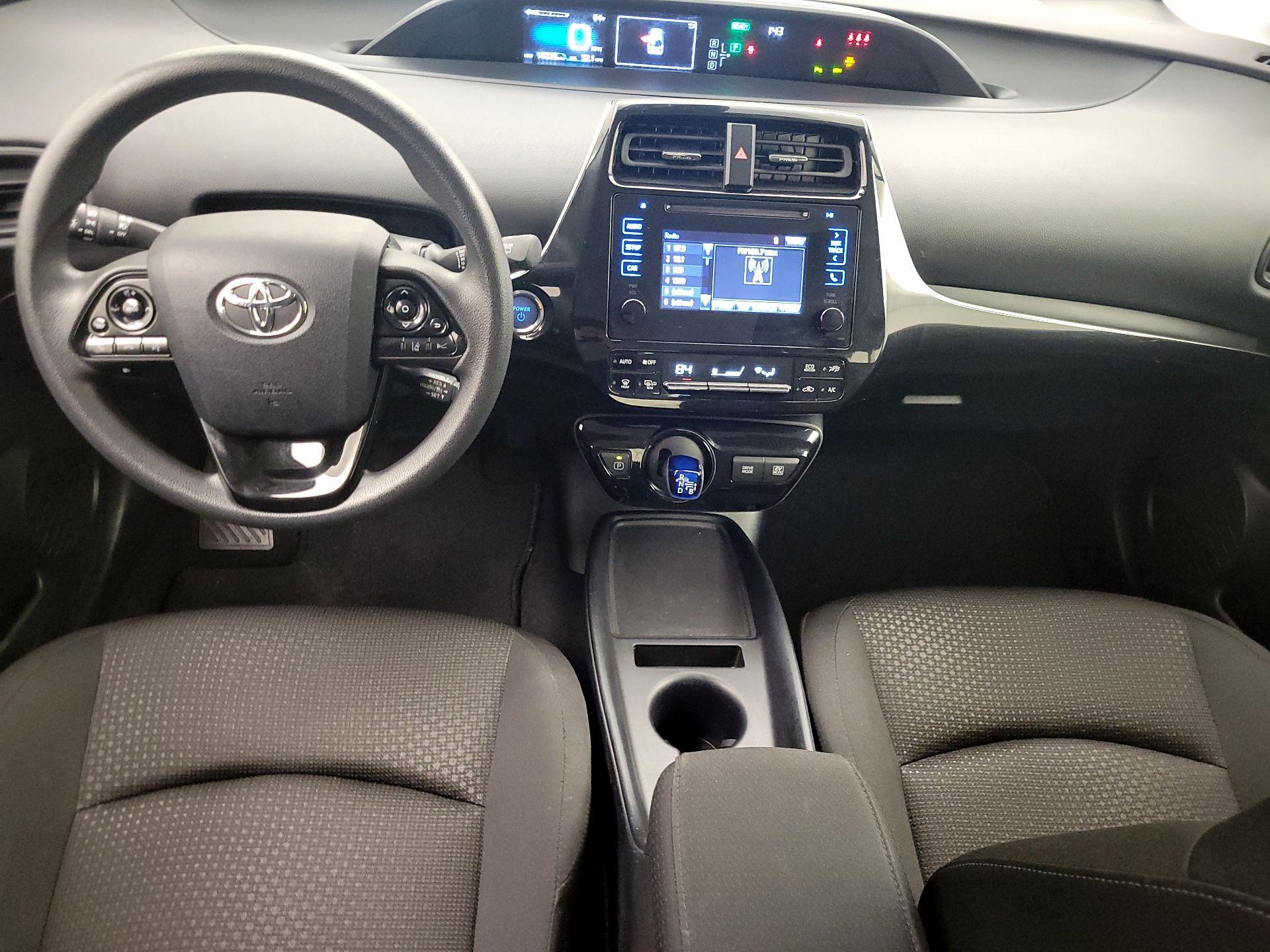 Thumbnail: 2019 Toyota Prius - 9