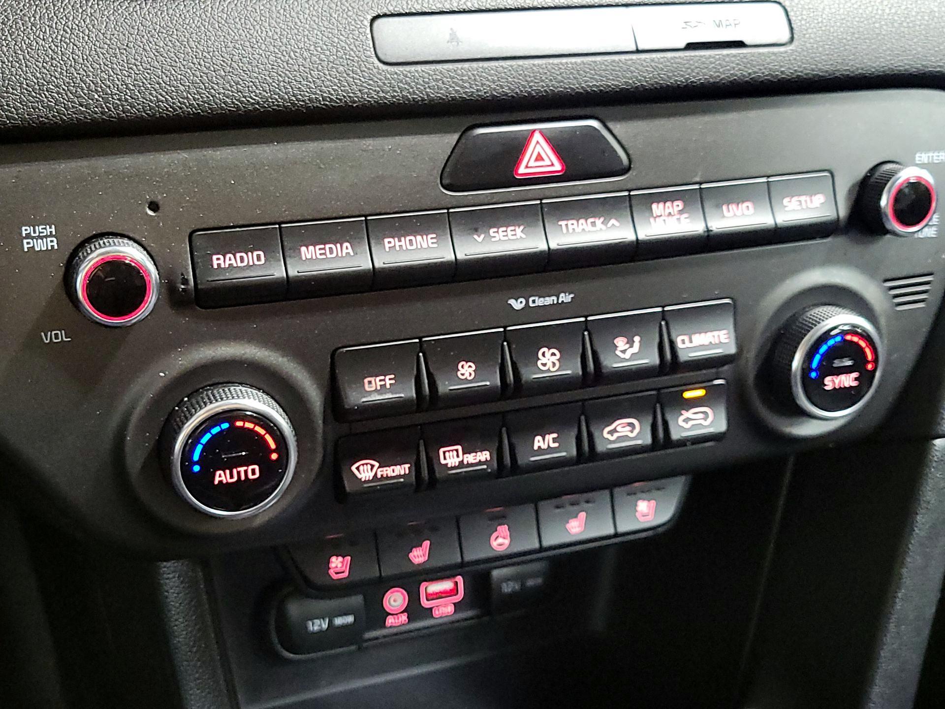 Thumbnail: 2017 Kia Sportage - 16