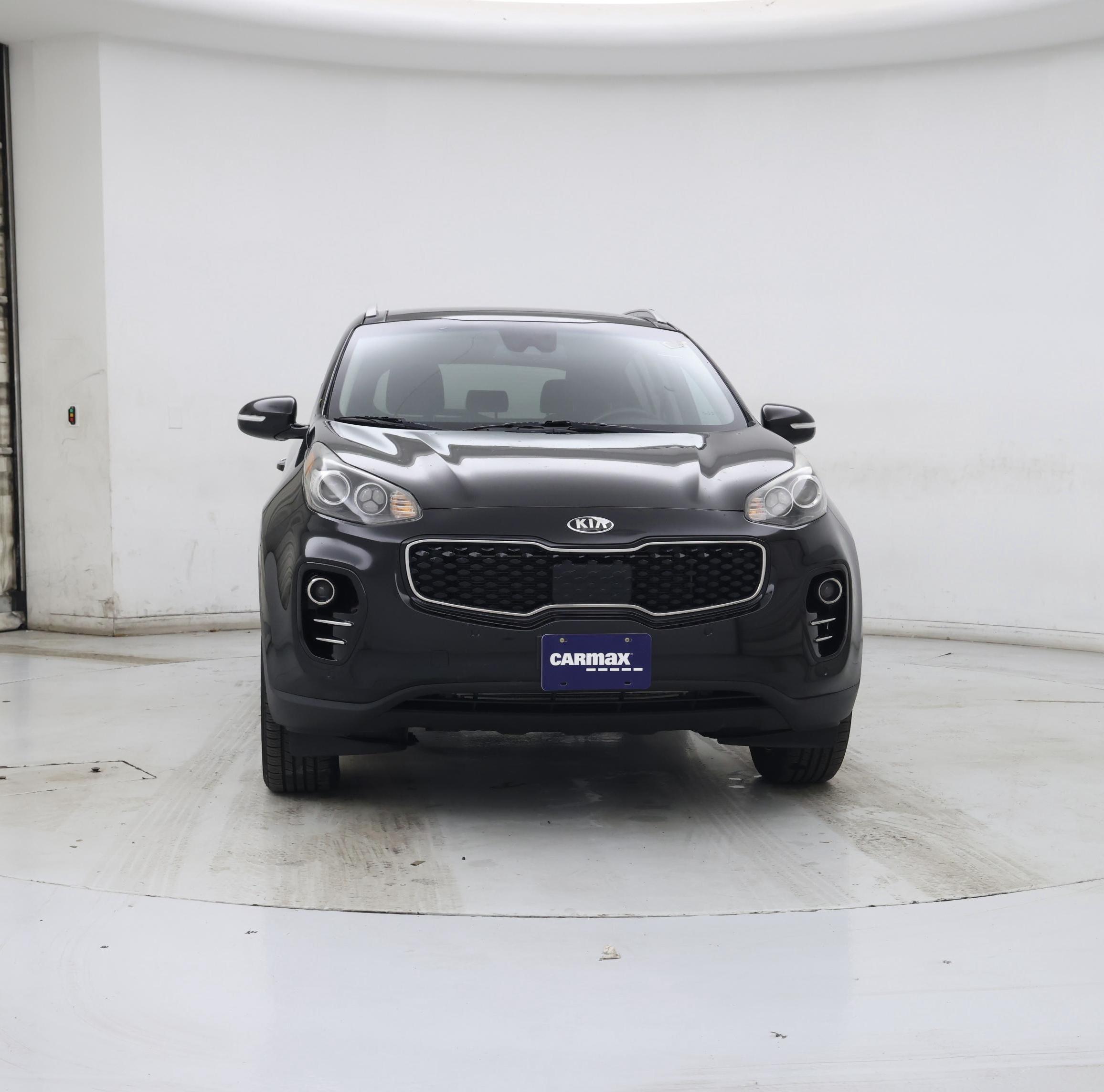 Thumbnail: 2017 Kia Sportage - 5