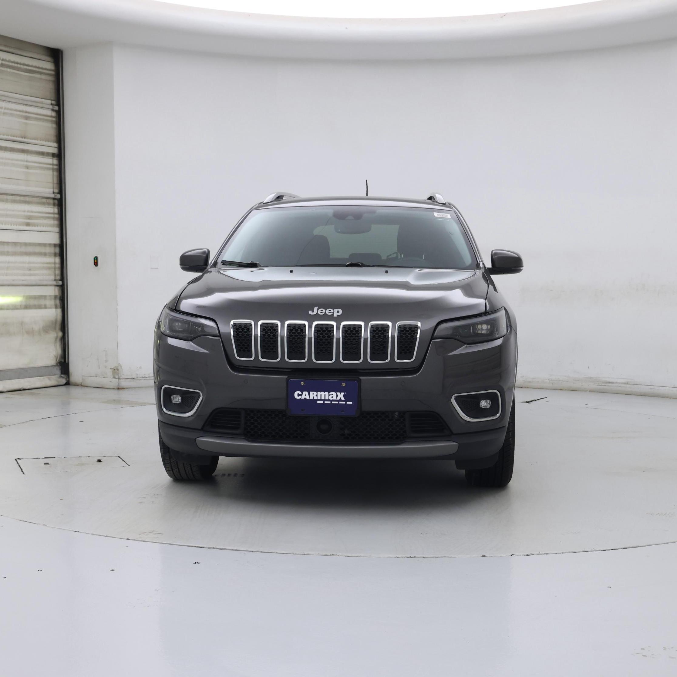 Thumbnail: 2019 Jeep Cherokee - 5