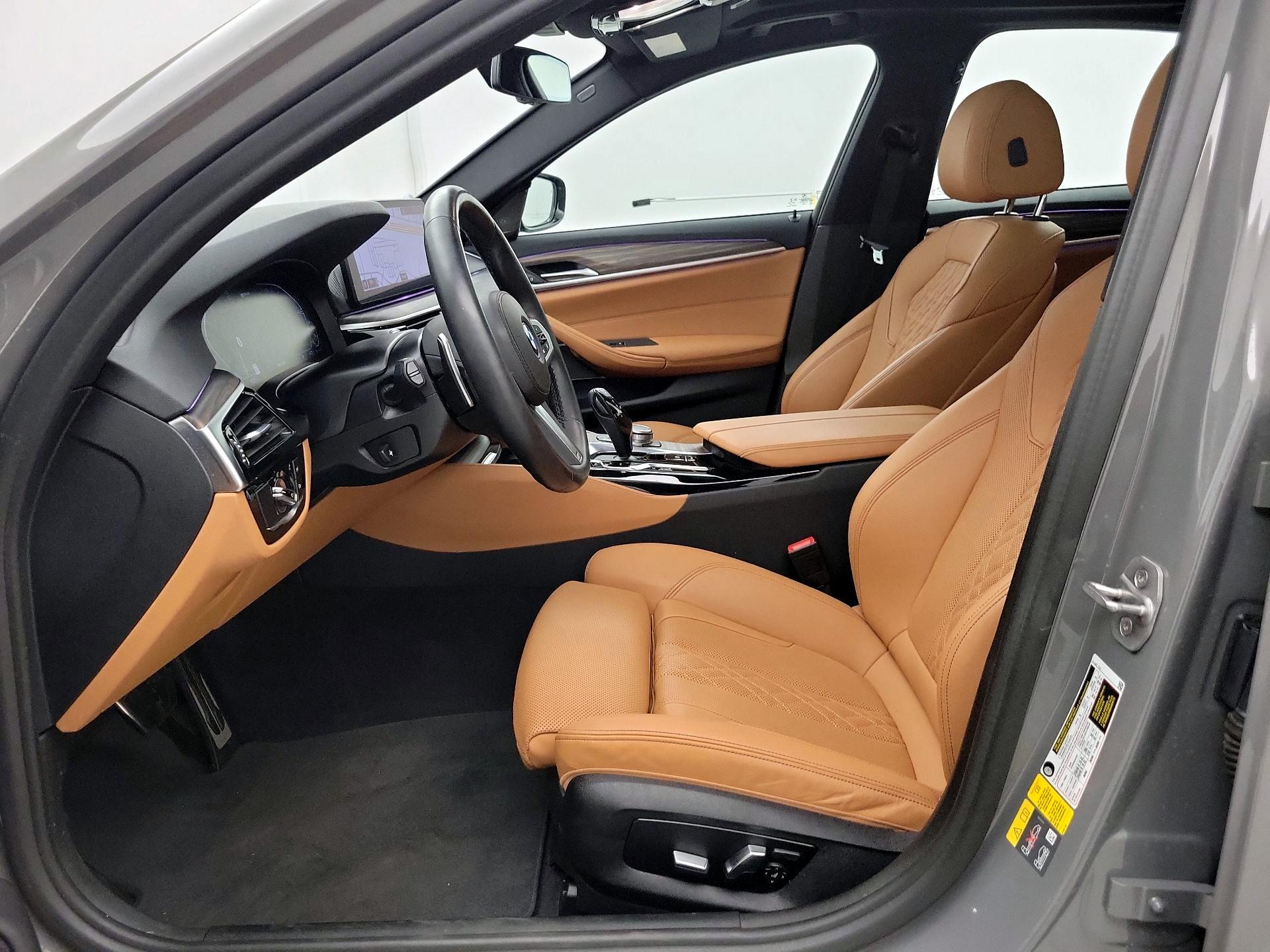 Thumbnail: 2022 BMW 5 Series - 11