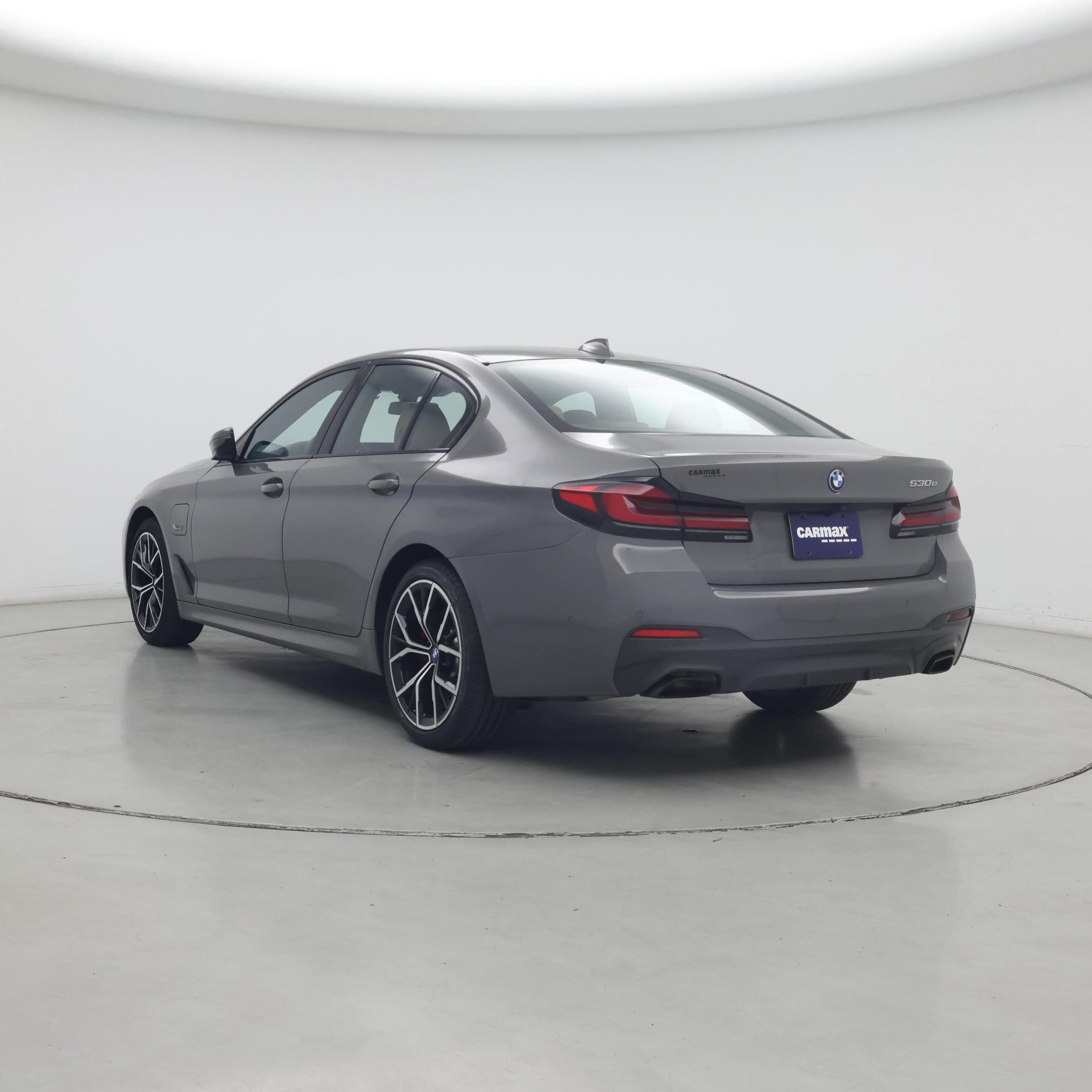 Thumbnail: 2022 BMW 5 Series - 2