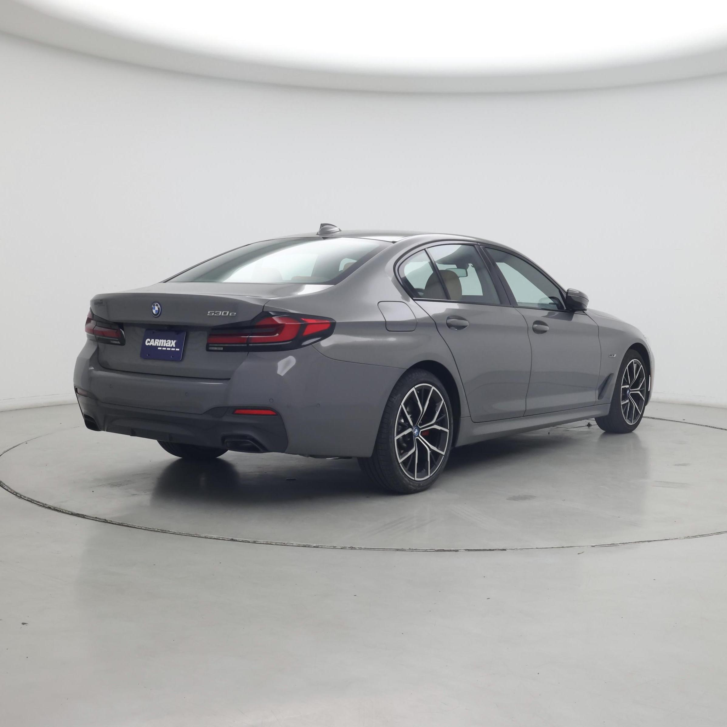 Thumbnail: 2022 BMW 5 Series - 8