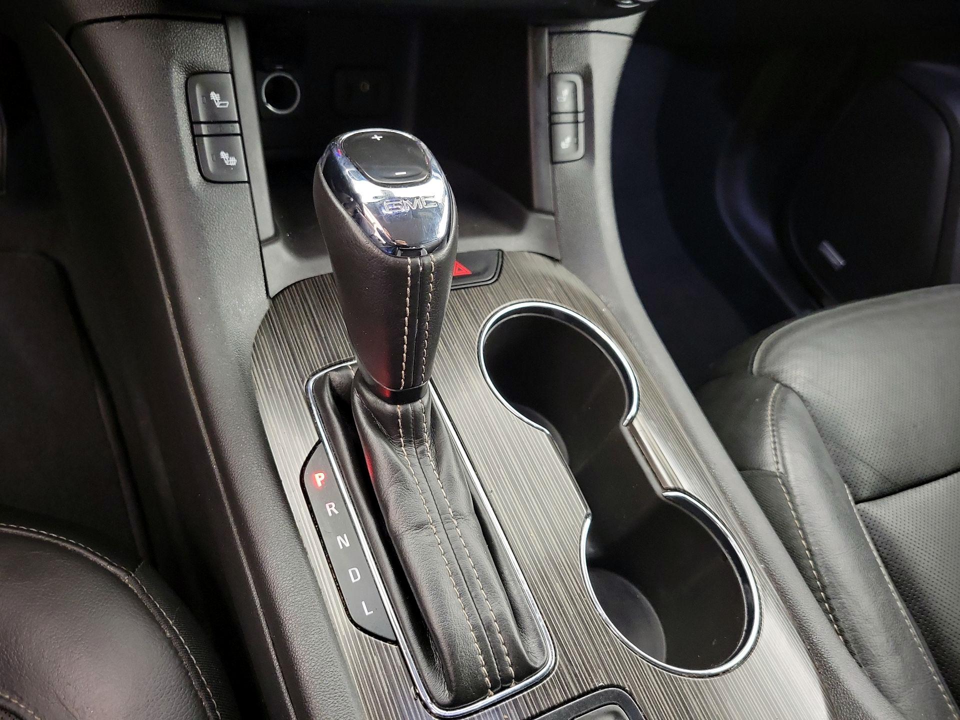 Thumbnail: 2018 GMC Acadia - 17