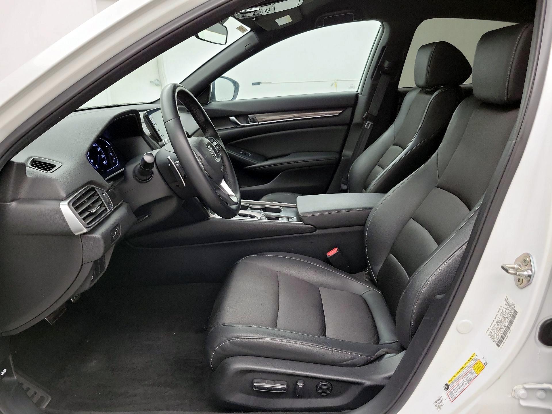 Thumbnail: 2019 Honda Accord - 11