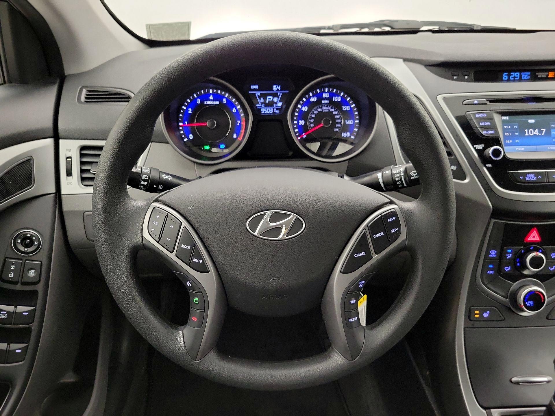 Thumbnail: 2014 Hyundai Elantra - 10