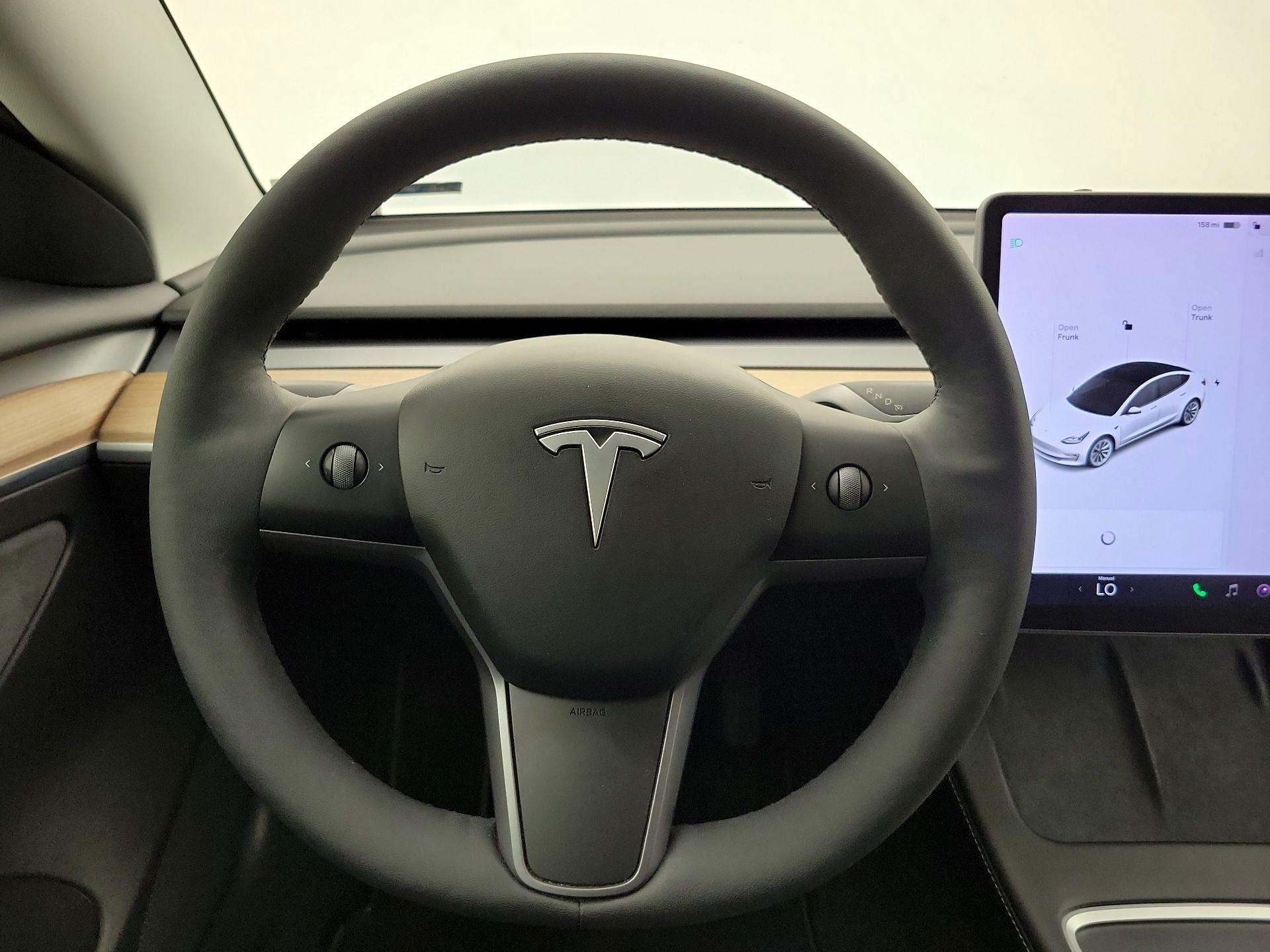 Thumbnail: 2021 Tesla Model 3 - 10