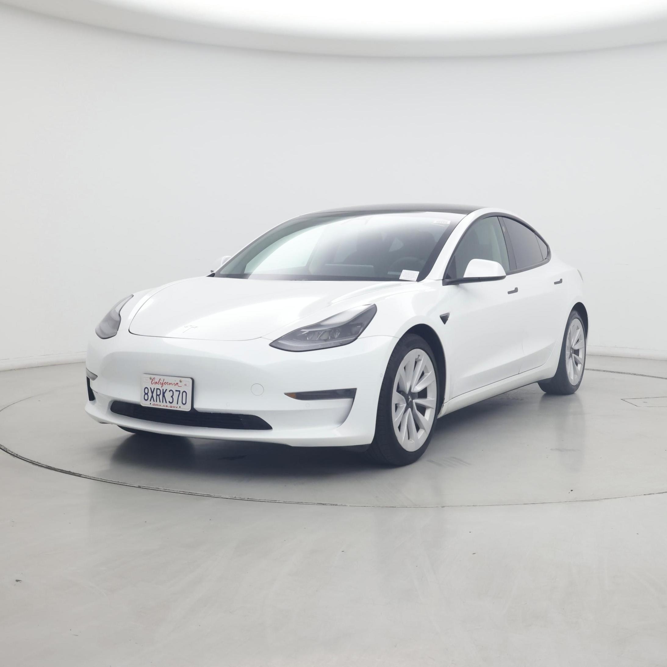 Thumbnail: 2021 Tesla Model 3 - 4