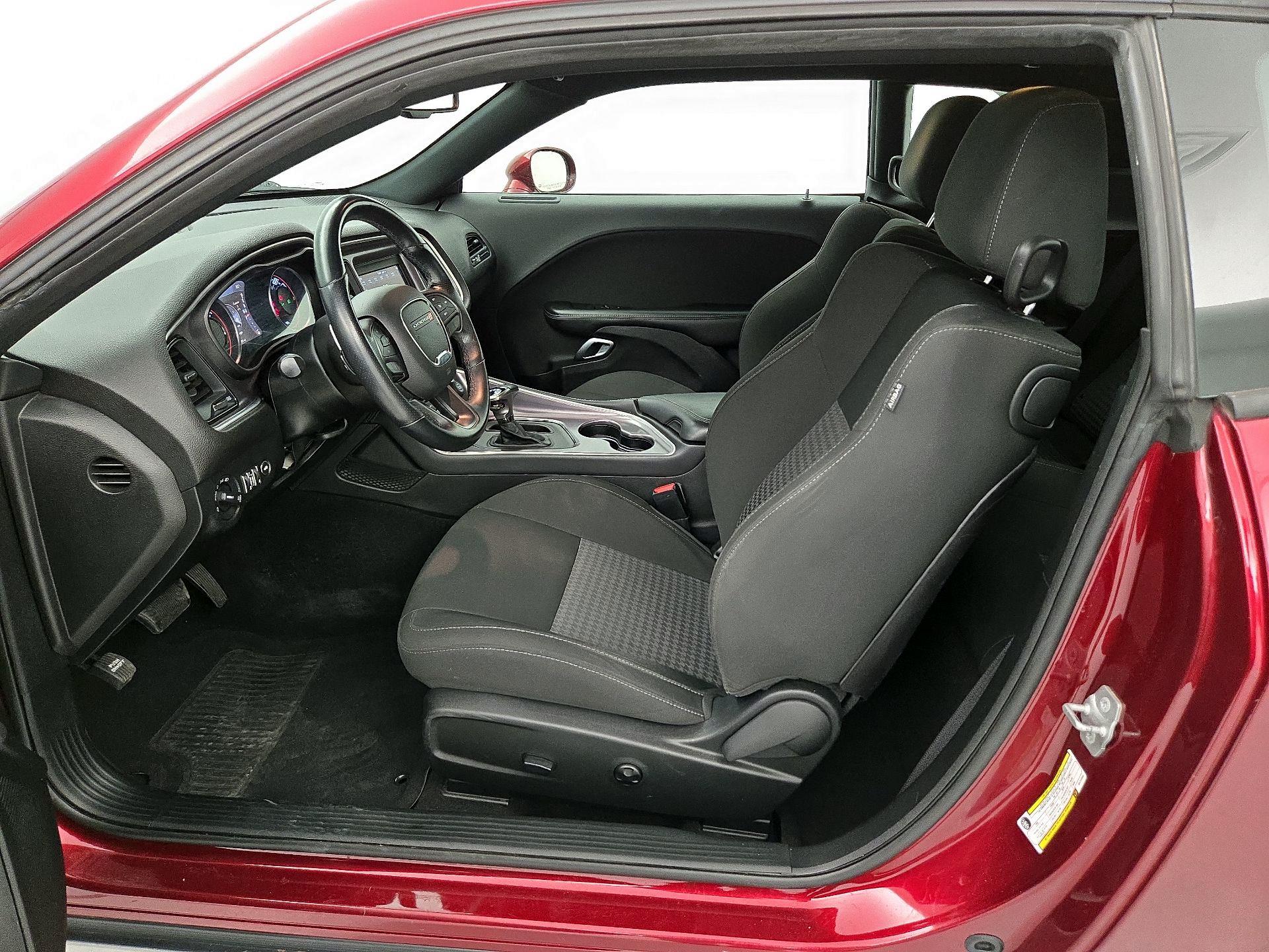 Thumbnail: 2019 Dodge Challenger - 11