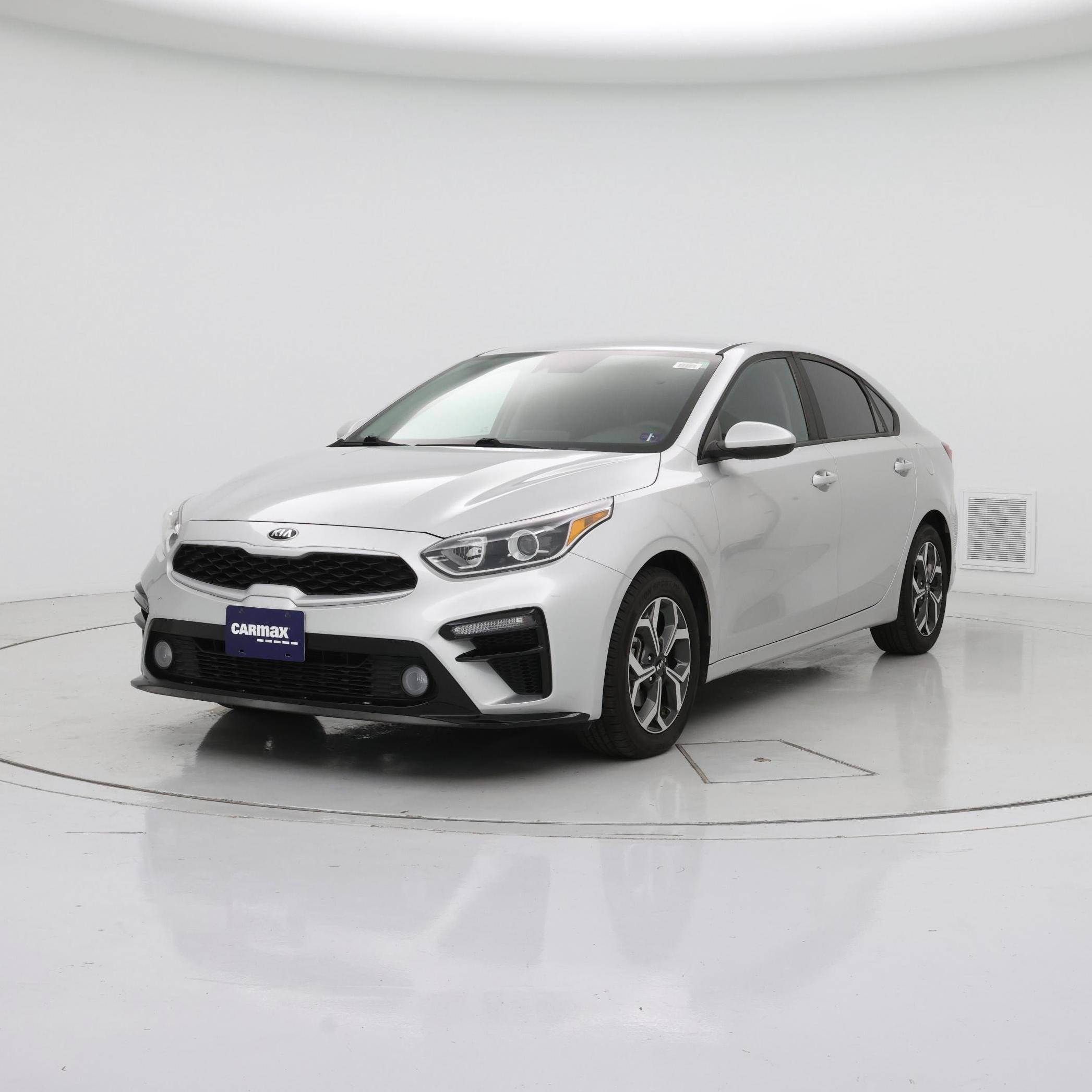Thumbnail: 2019 Kia Forte - 4