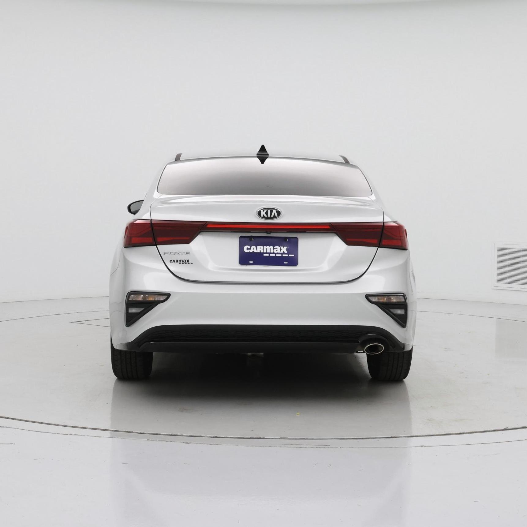 Thumbnail: 2019 Kia Forte - 6