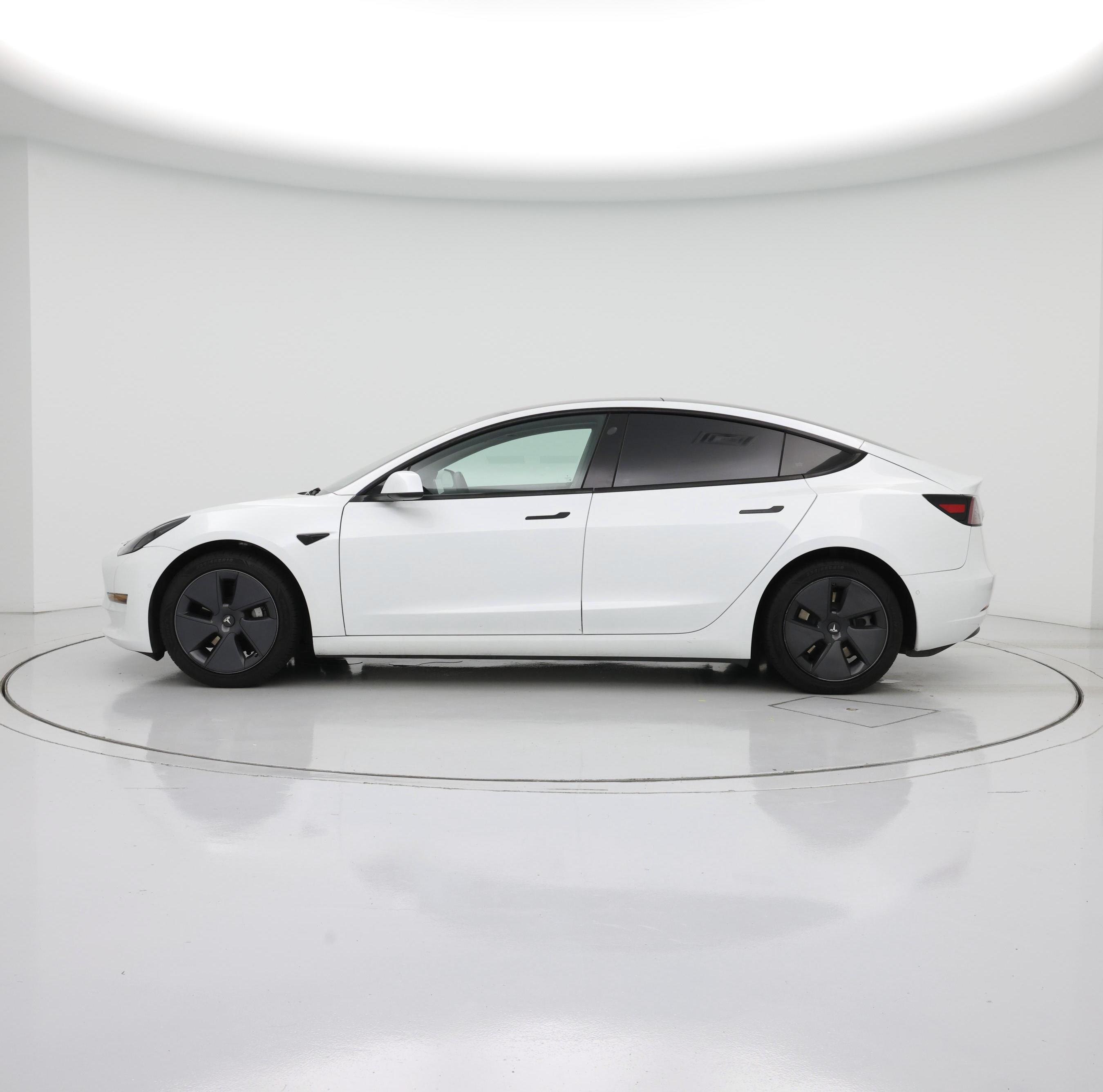 Thumbnail: 2021 Tesla Model 3 - 3