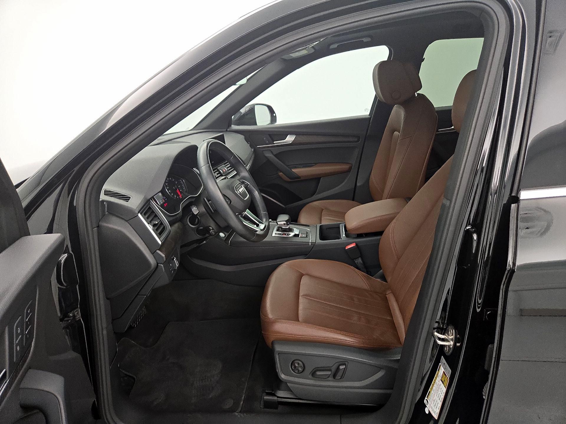 Thumbnail: 2019 Audi Q5 - 11