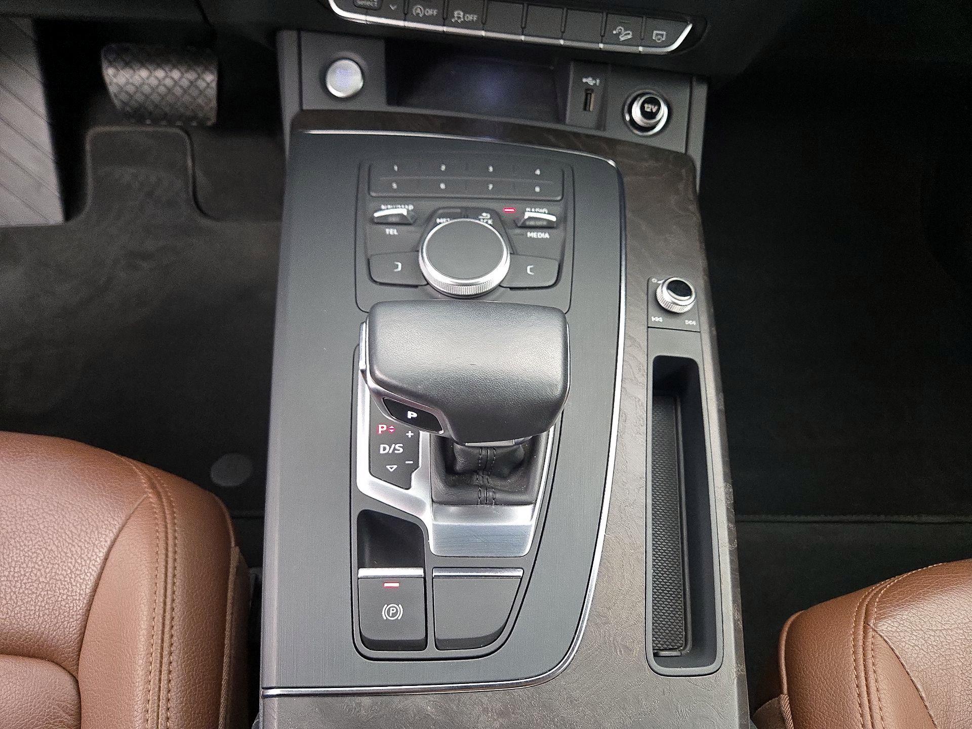 Thumbnail: 2019 Audi Q5 - 17