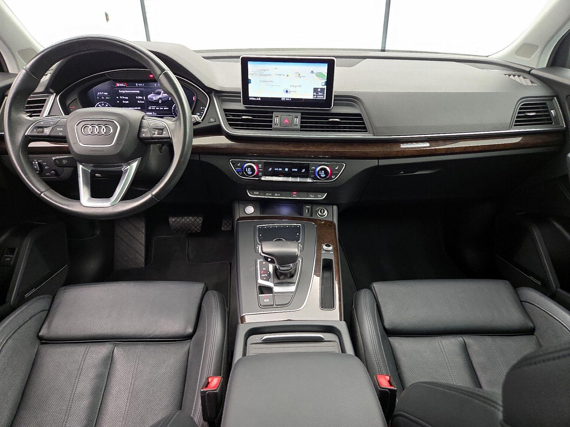 Thumbnail: 2019 Audi Q5 - 9