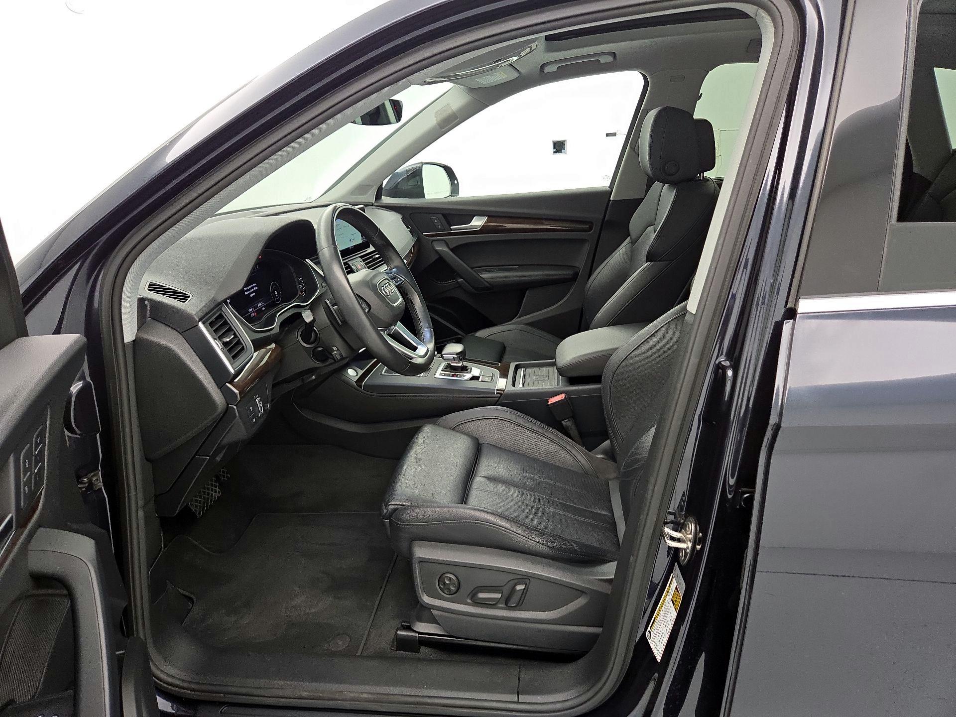 Thumbnail: 2019 Audi Q5 - 11