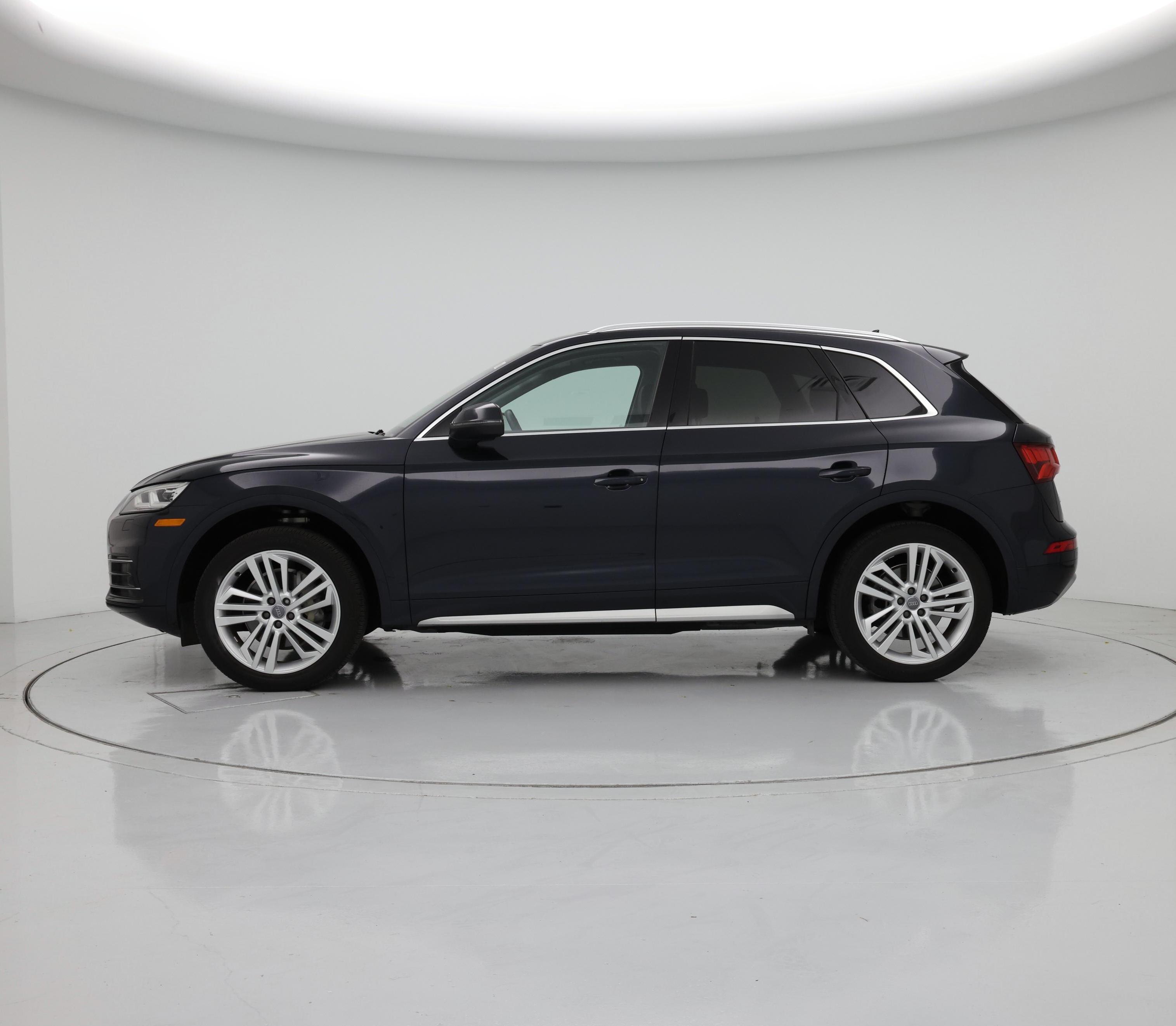 Thumbnail: 2019 Audi Q5 - 3