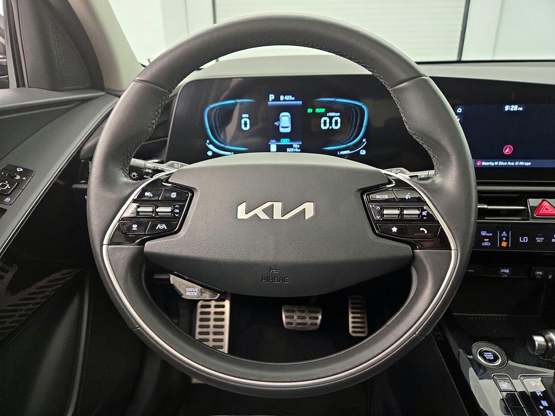Thumbnail: 2023 Kia Niro - 10